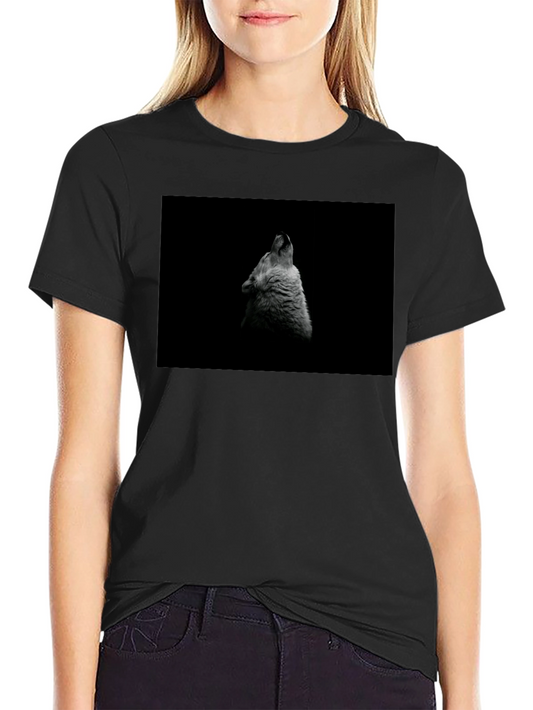 Wolf Howl Graphic T-Shirt