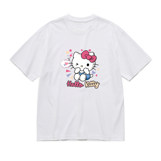 Playful Winking Hello Kitty Heart Decor Plus?Size Ladies Tee
