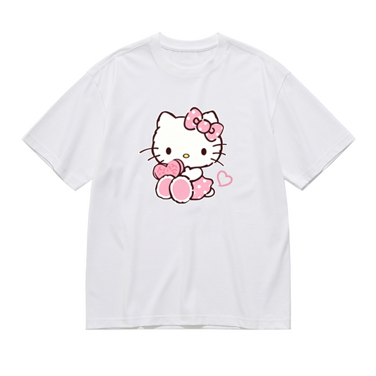 Lovely Heart?Hugging Hello Kitty Plus?Size Casual T?Shirt
