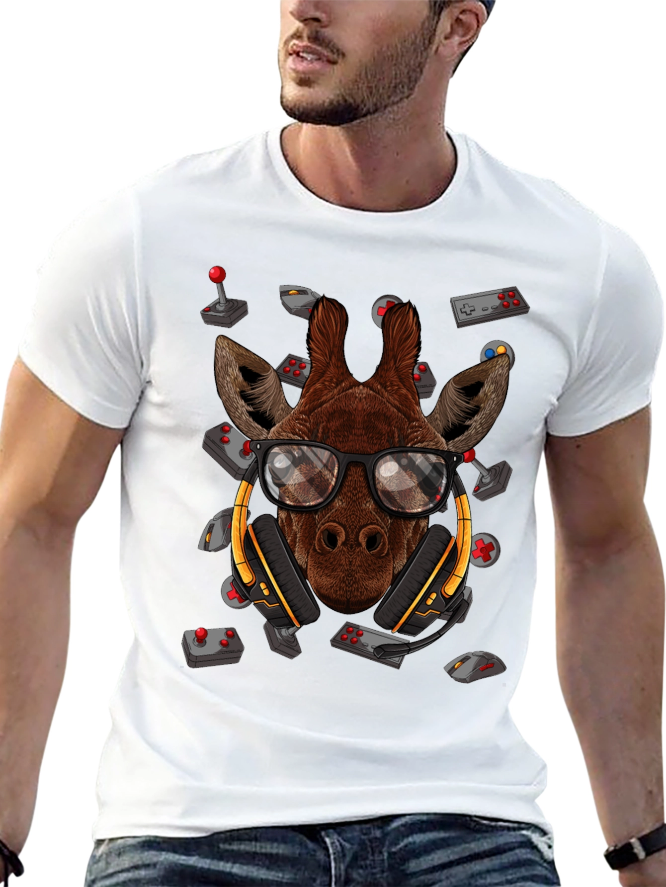 Gamer Giraffe T-Shirt - Cool Animal Tee
