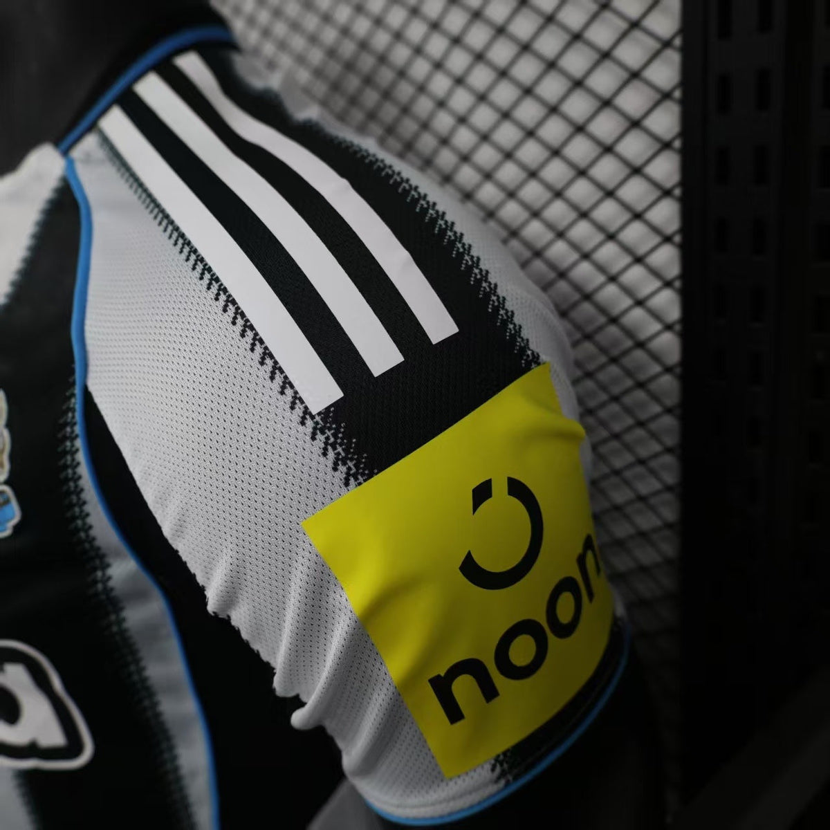 2025-26 Newcastle United Home Player Edition Jersey - Men