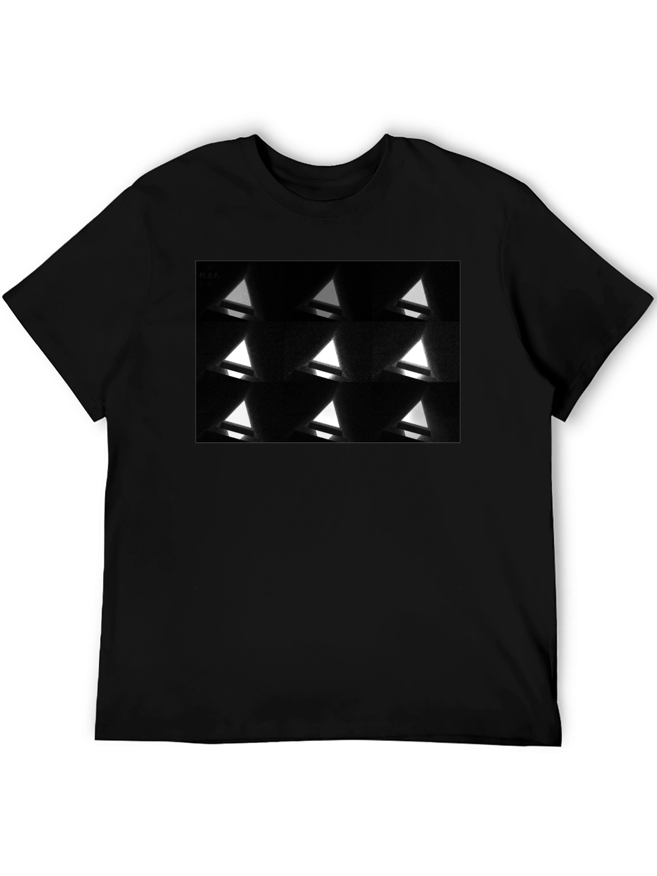 Geometric Triangle Pattern Black T-Shirt