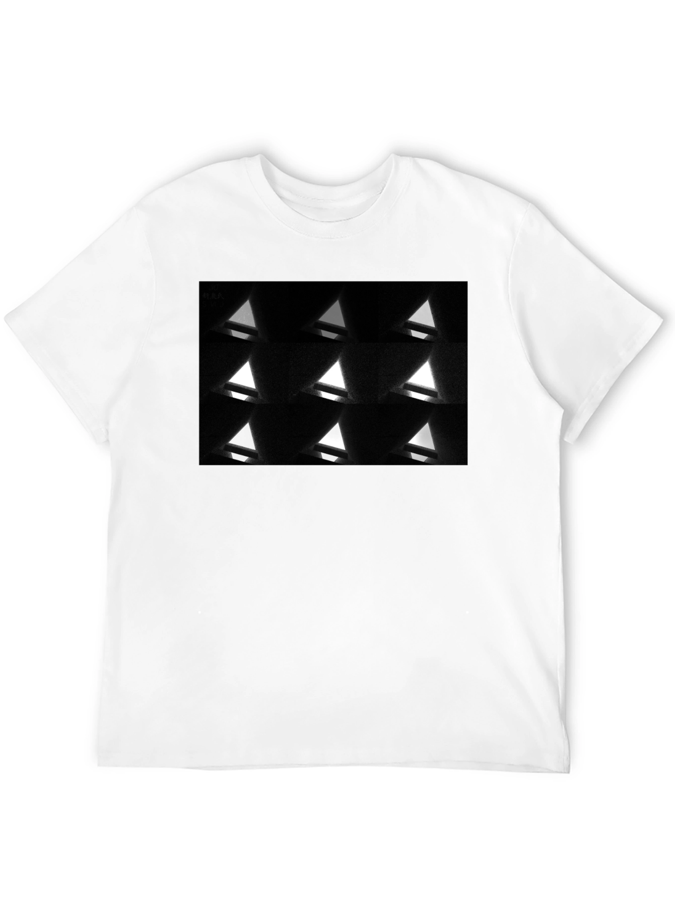 Geometric Triangle Pattern Black T-Shirt