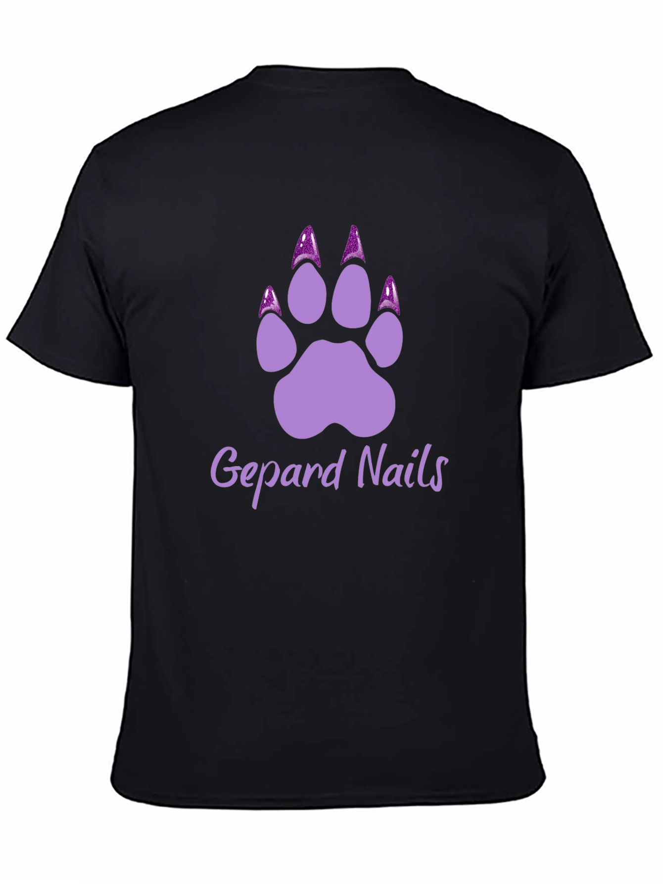 Gepard Nails T-Shirt - Stylish Paw Print Tee