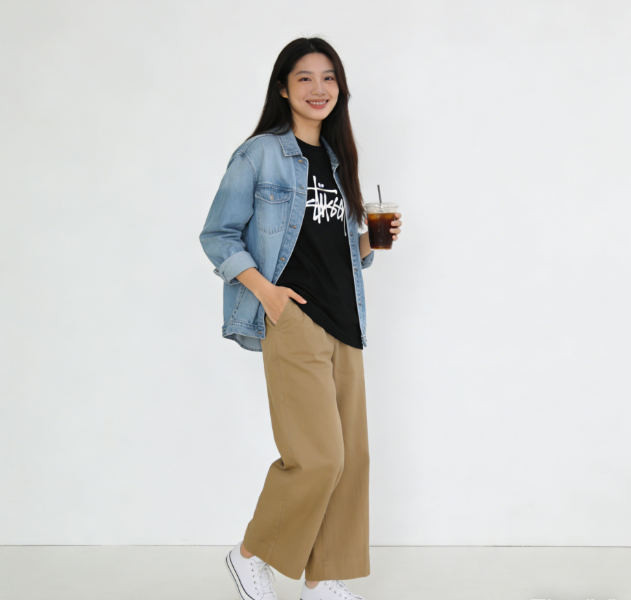 Stussy Iconic Script Tee | 100% Cotton Streetwear Staple