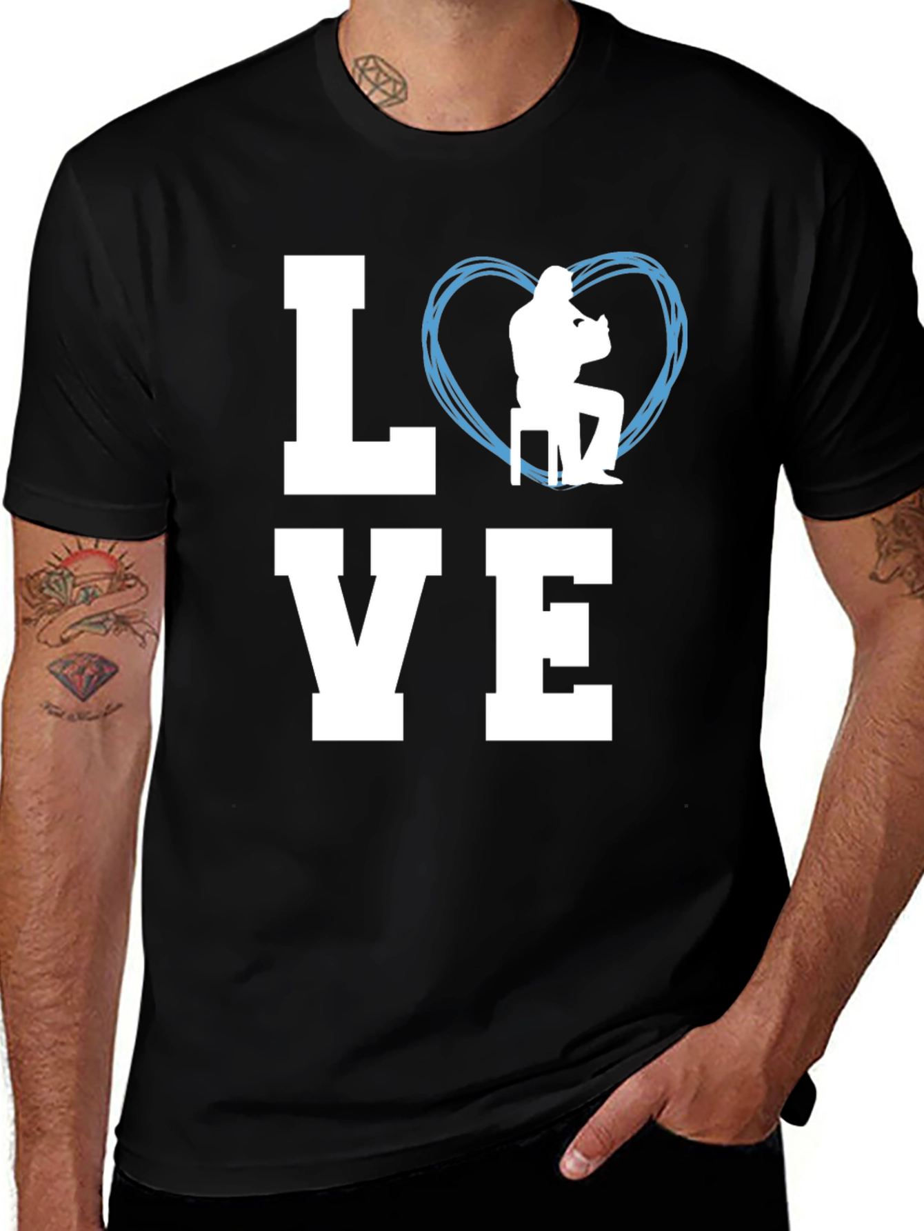 Love to Read Graphic T-Shirt - Black