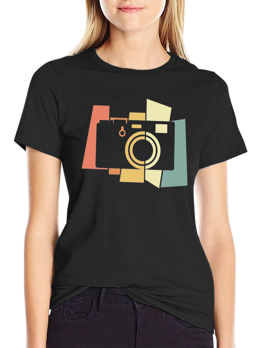 Retro Camera T-Shirt - Vintage Style Photography Tee