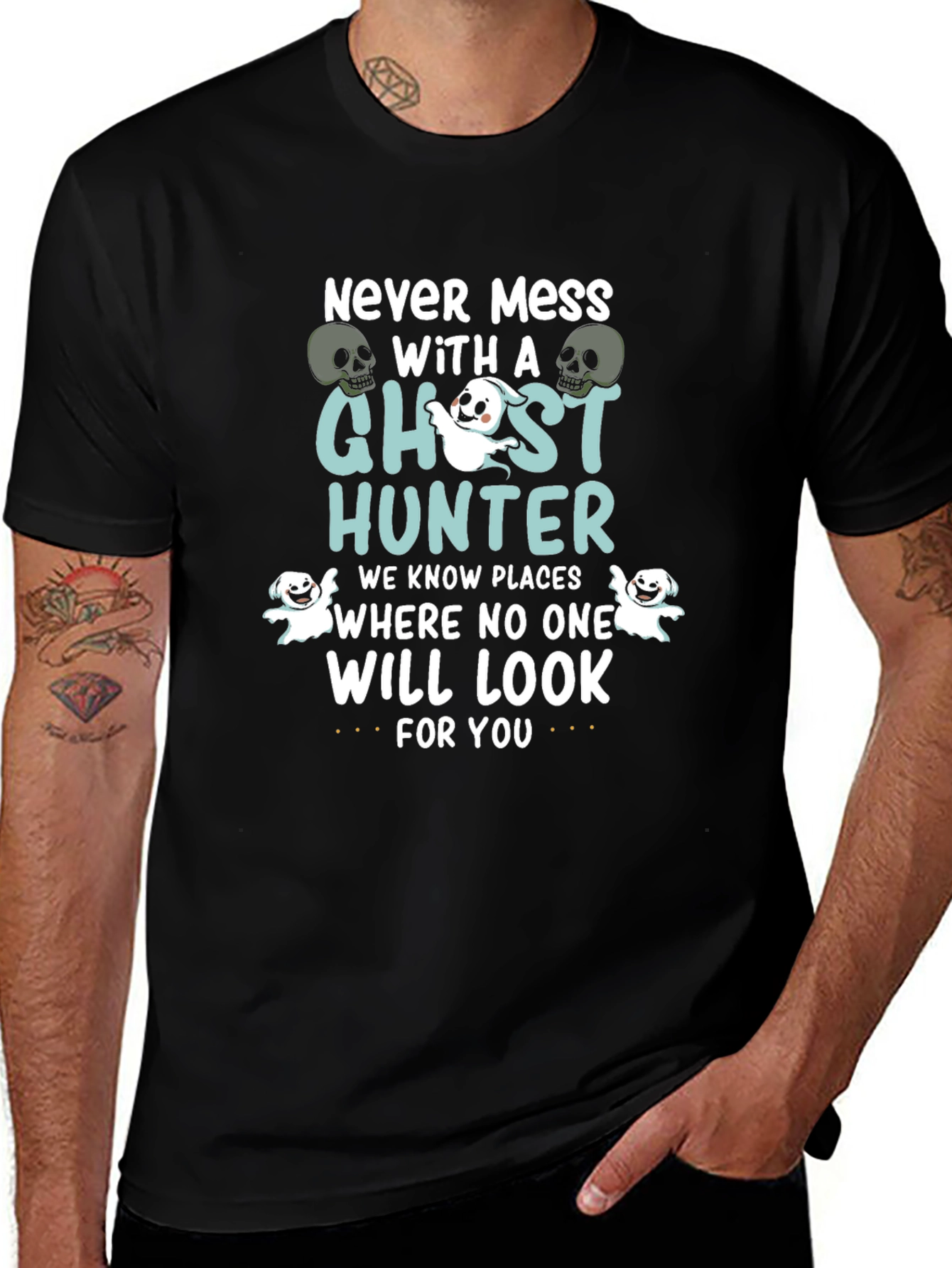 Ghost Hunter T-Shirt - Halloween Design