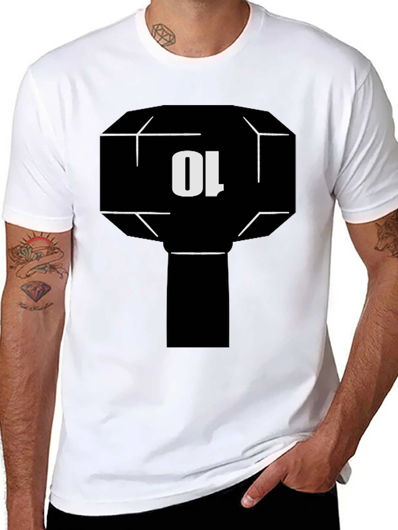 Black 10 Graphic Tee - Modern Streetwear