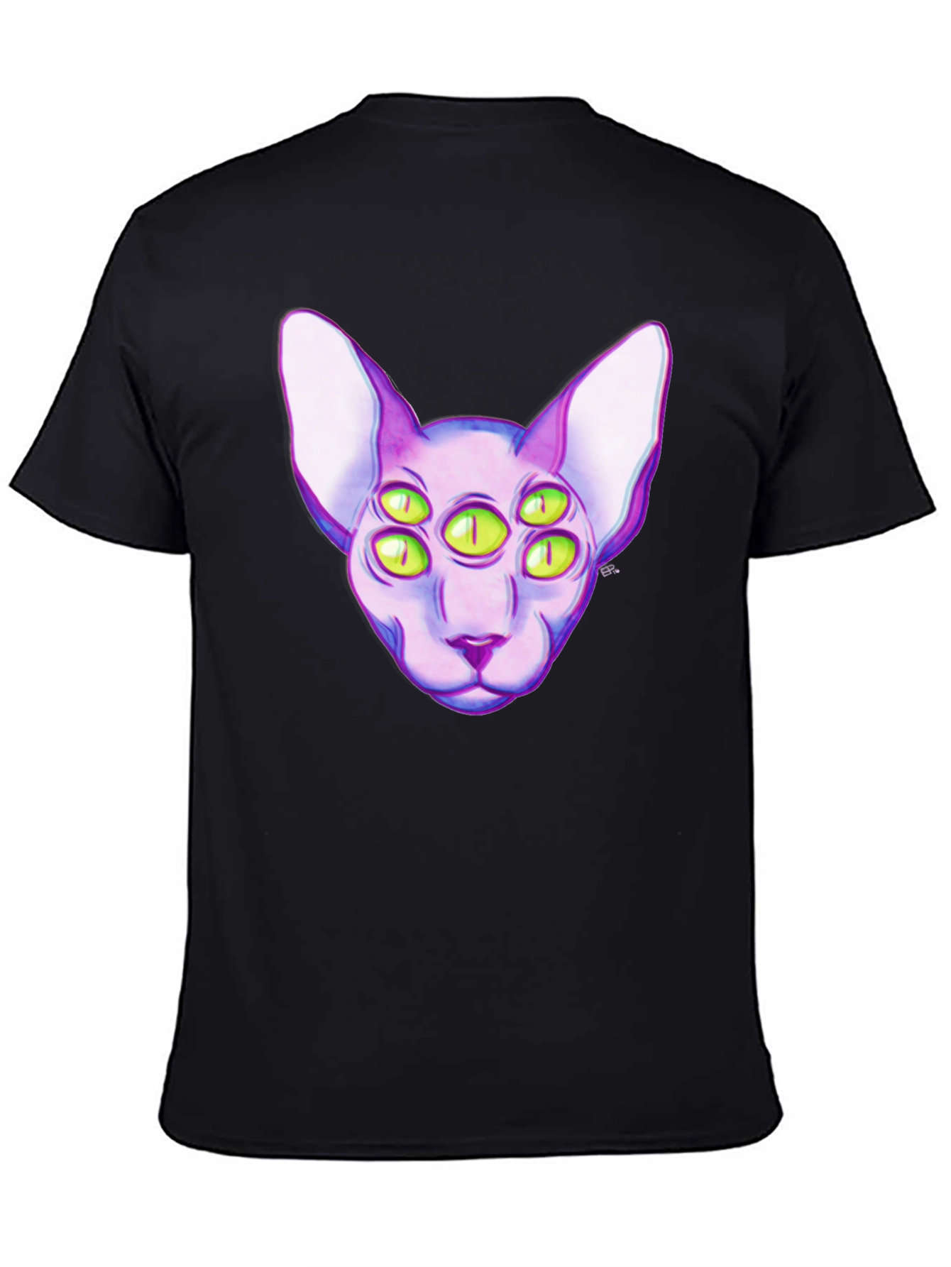 Six-Eyed Cat Graphic T-Shirt - Unique Style