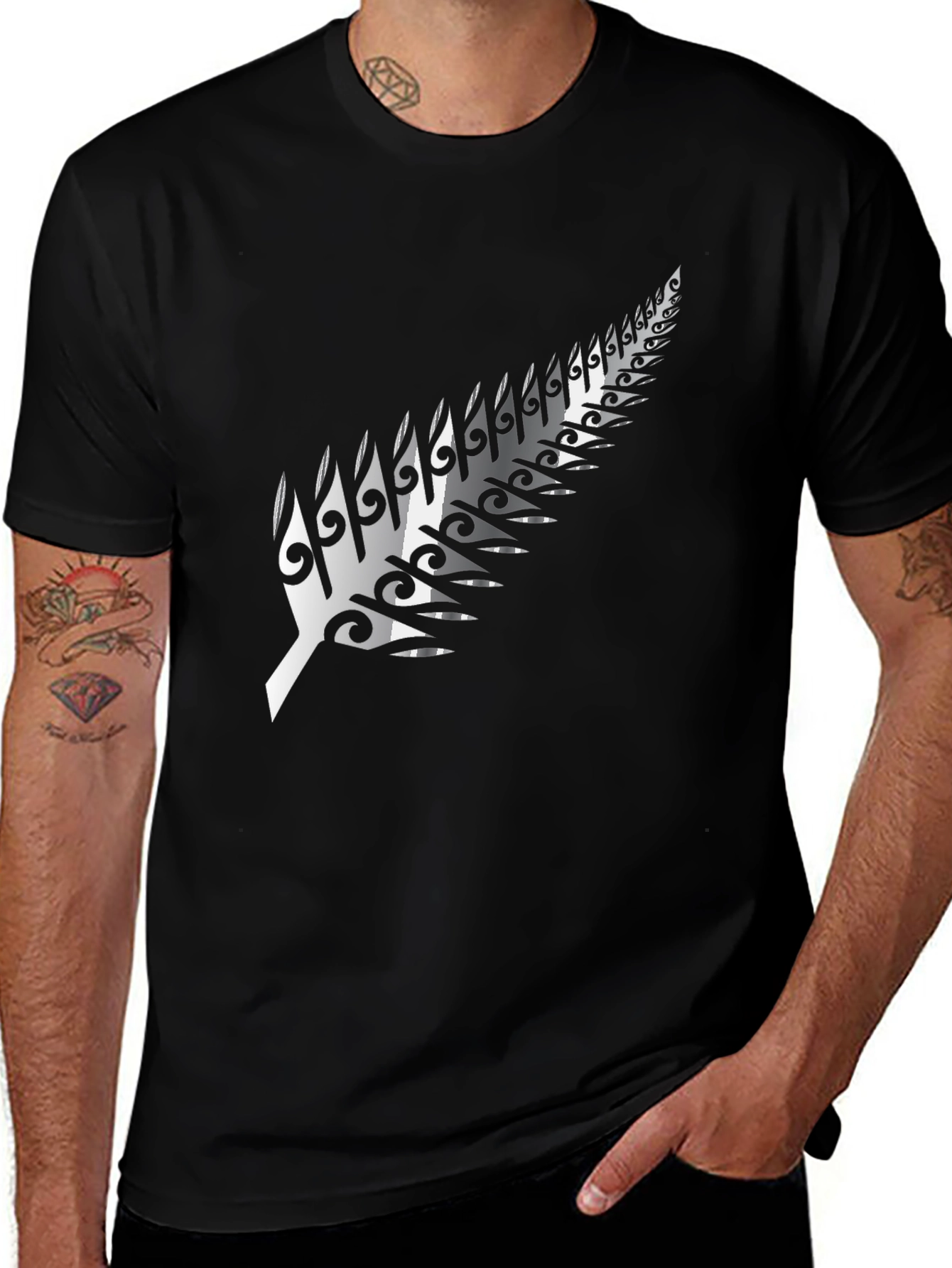 Maori Fern Graphic Black T-Shirt
