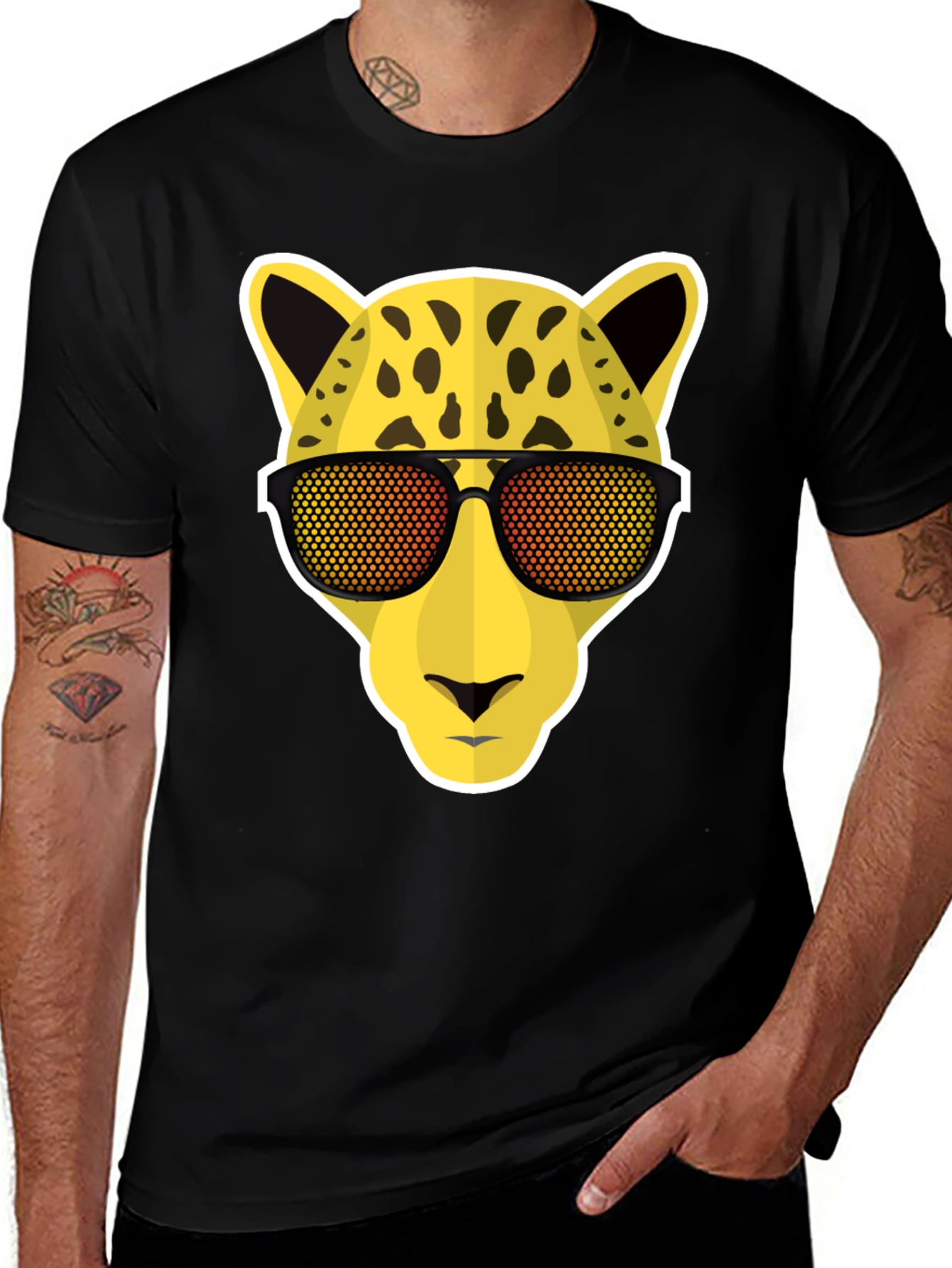 Cool Cheetah Tee: Fun Animal Graphic T-Shirt