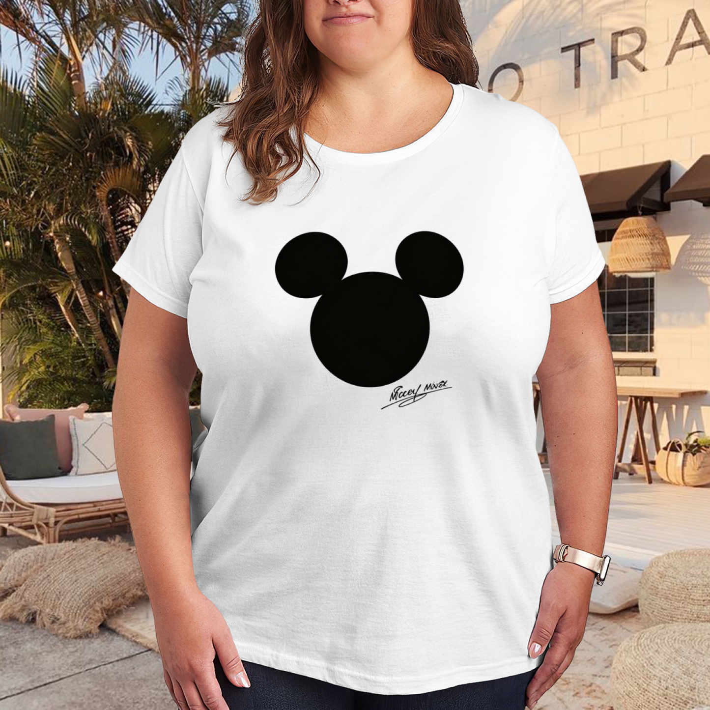 Classic Mickey Signature Minimal Graphic Plus?Size Ladies T?Shirt