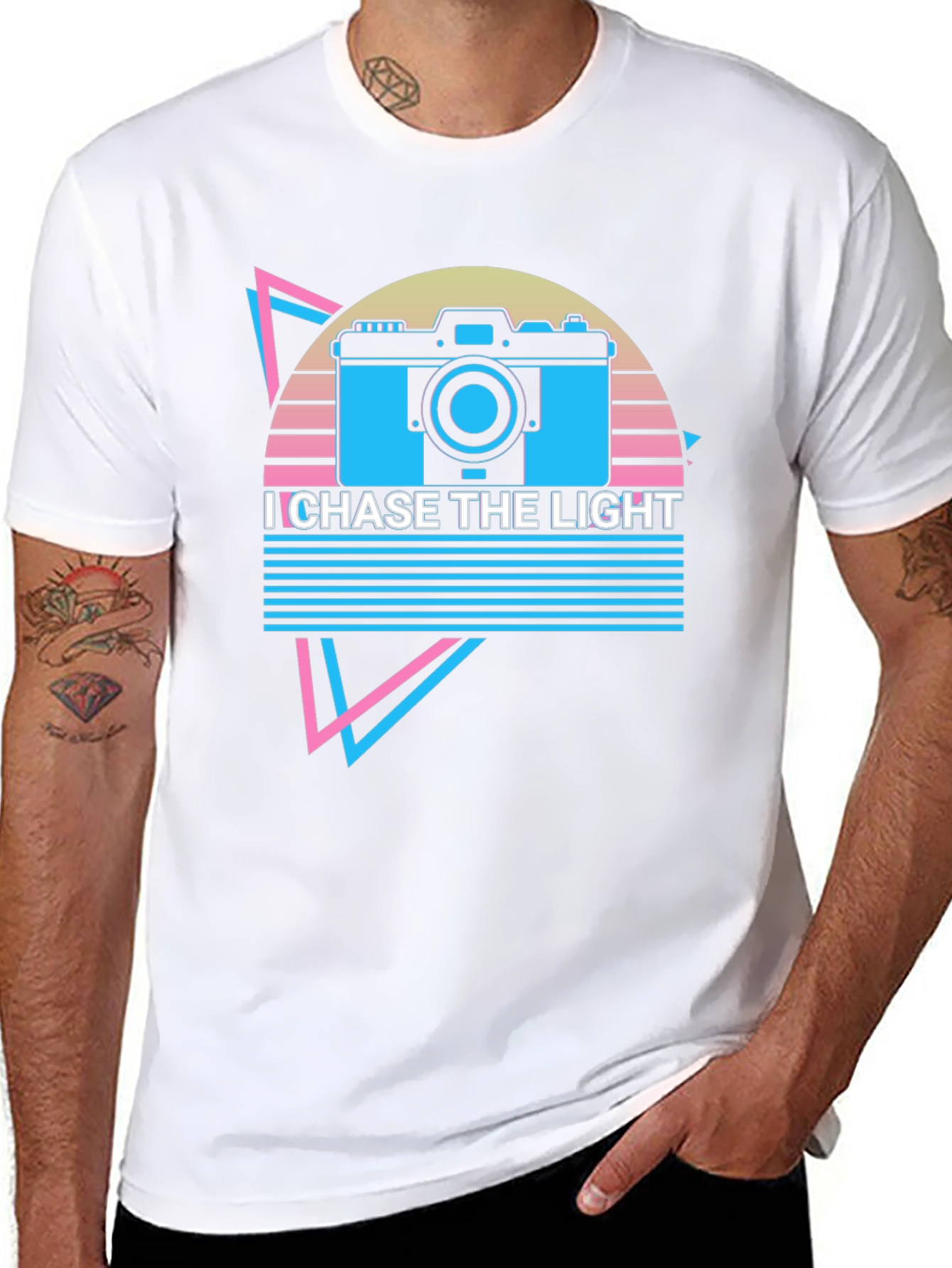 I Chase The Light Retro Camera Graphic T-Shirt