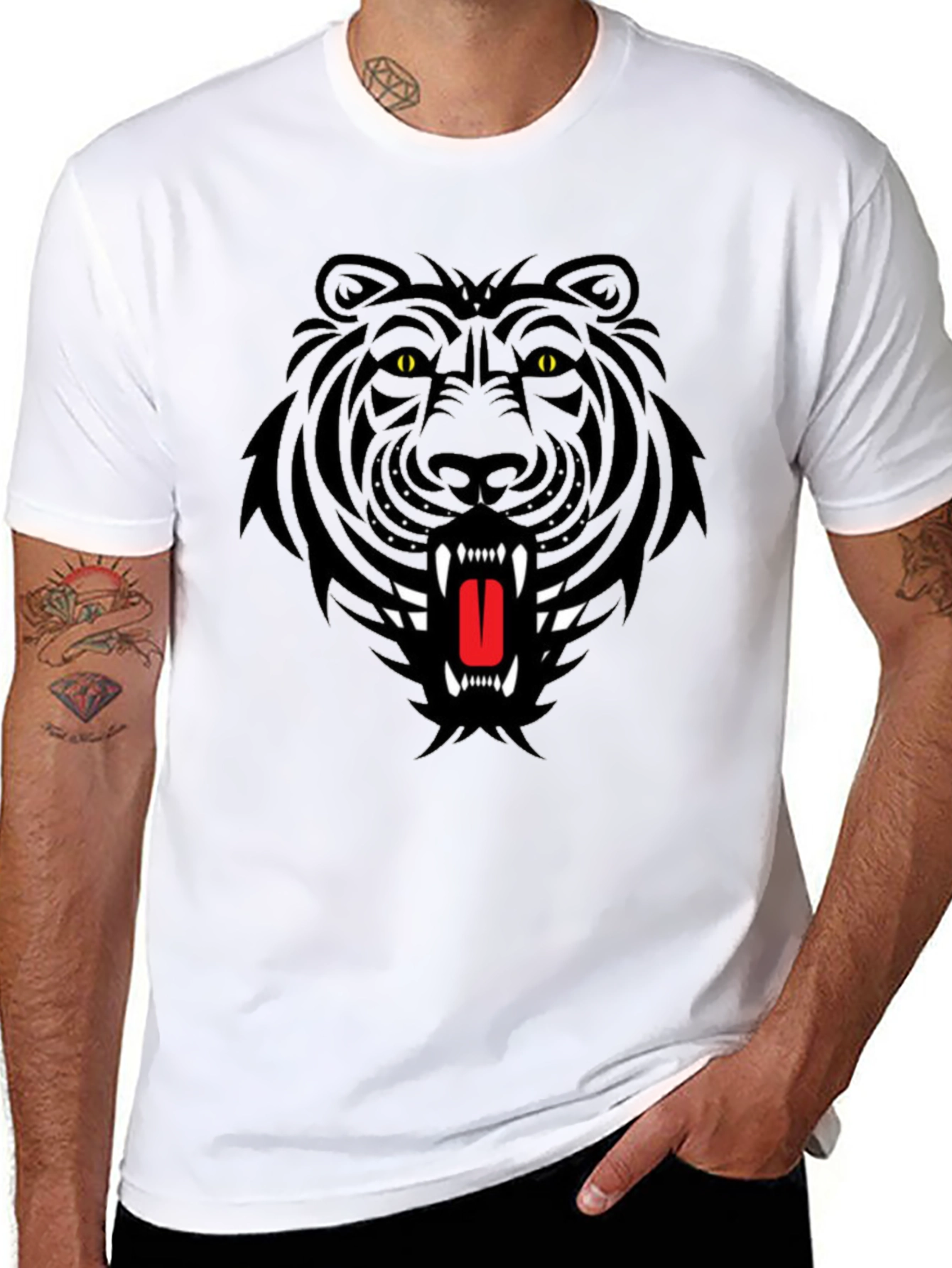 Black Tiger Graphic Tee - Bold Streetwear Style