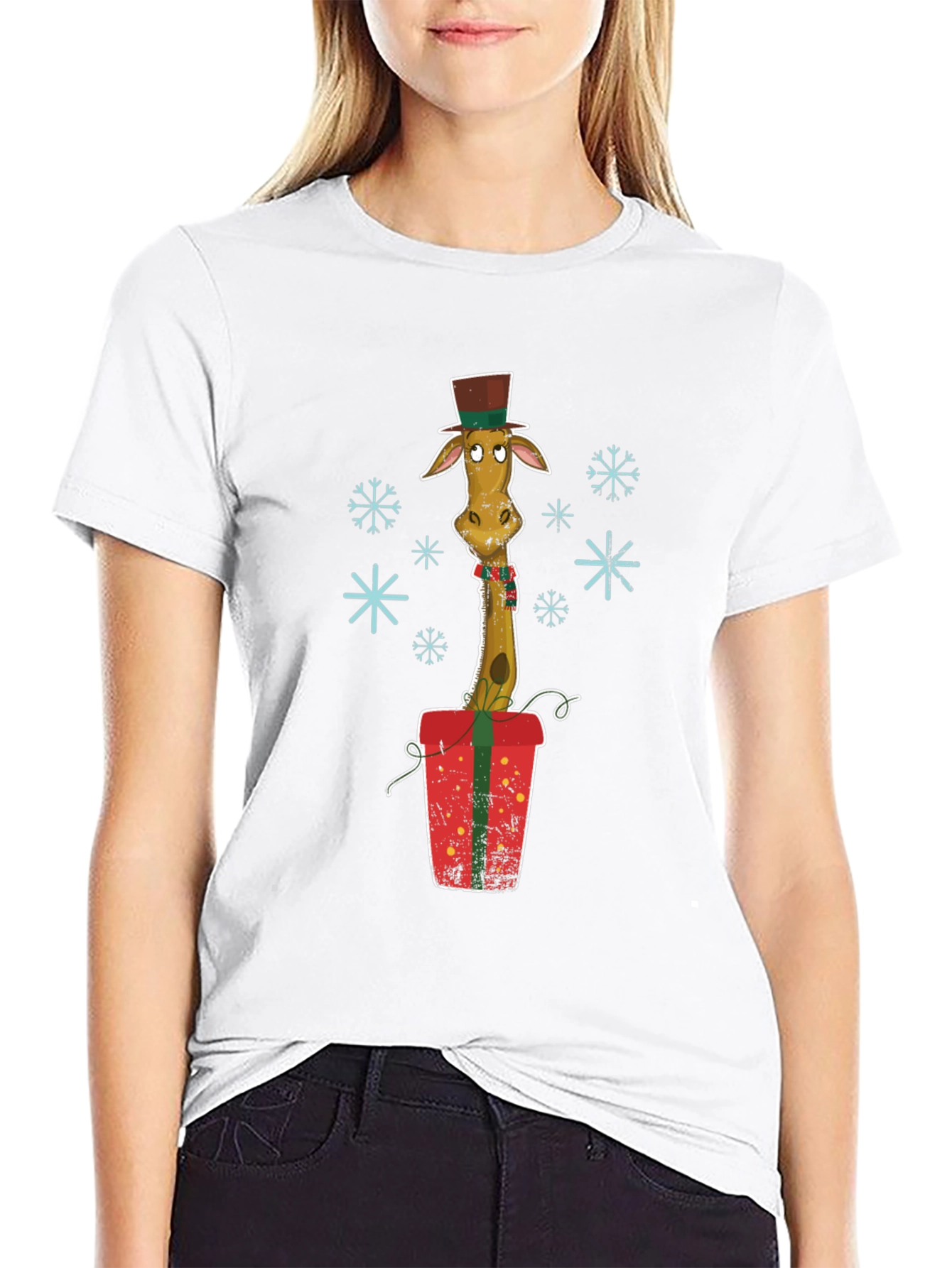Giraffe Christmas Gift Graphic Tee