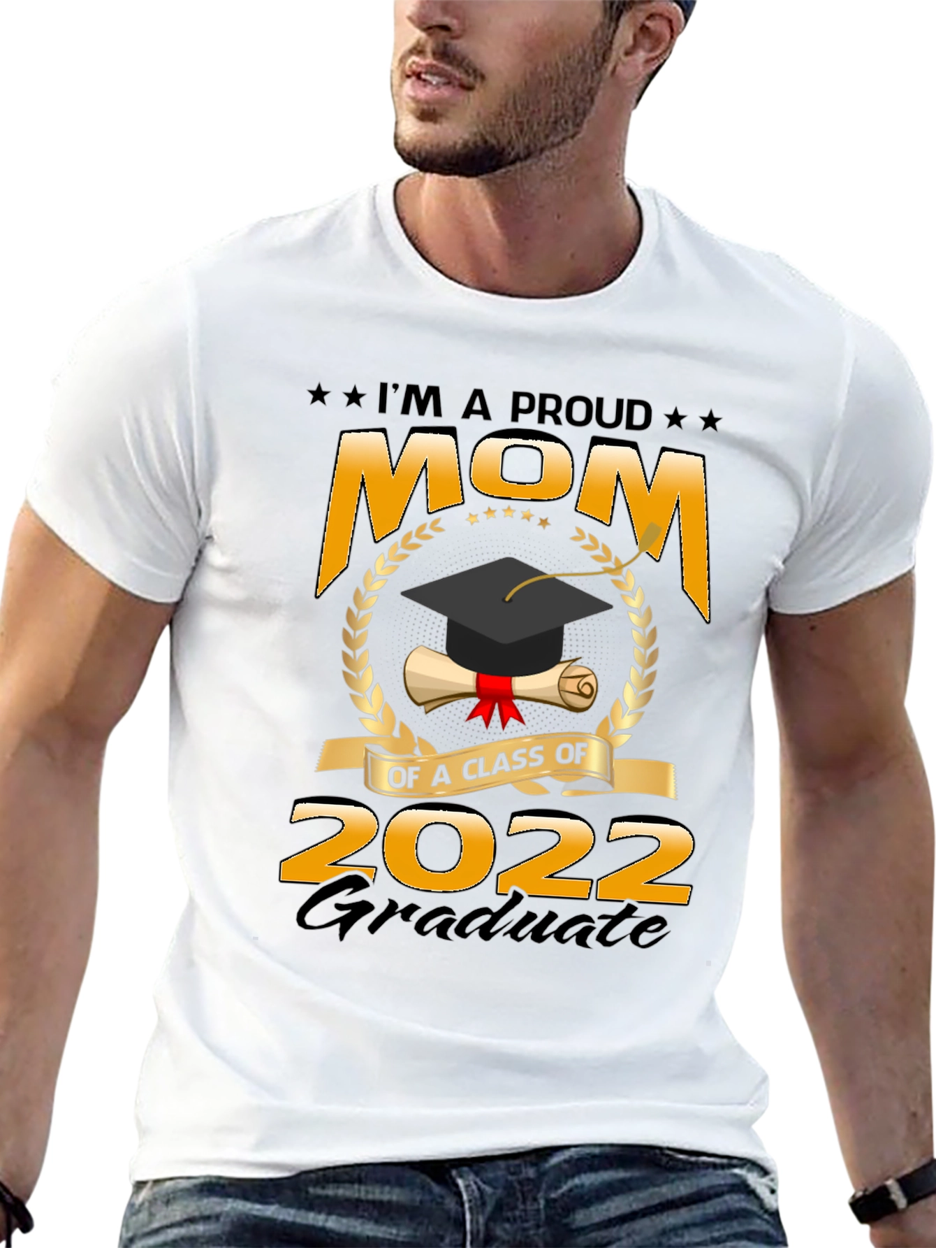 Proud Mom of 2022 Graduate T-Shirt