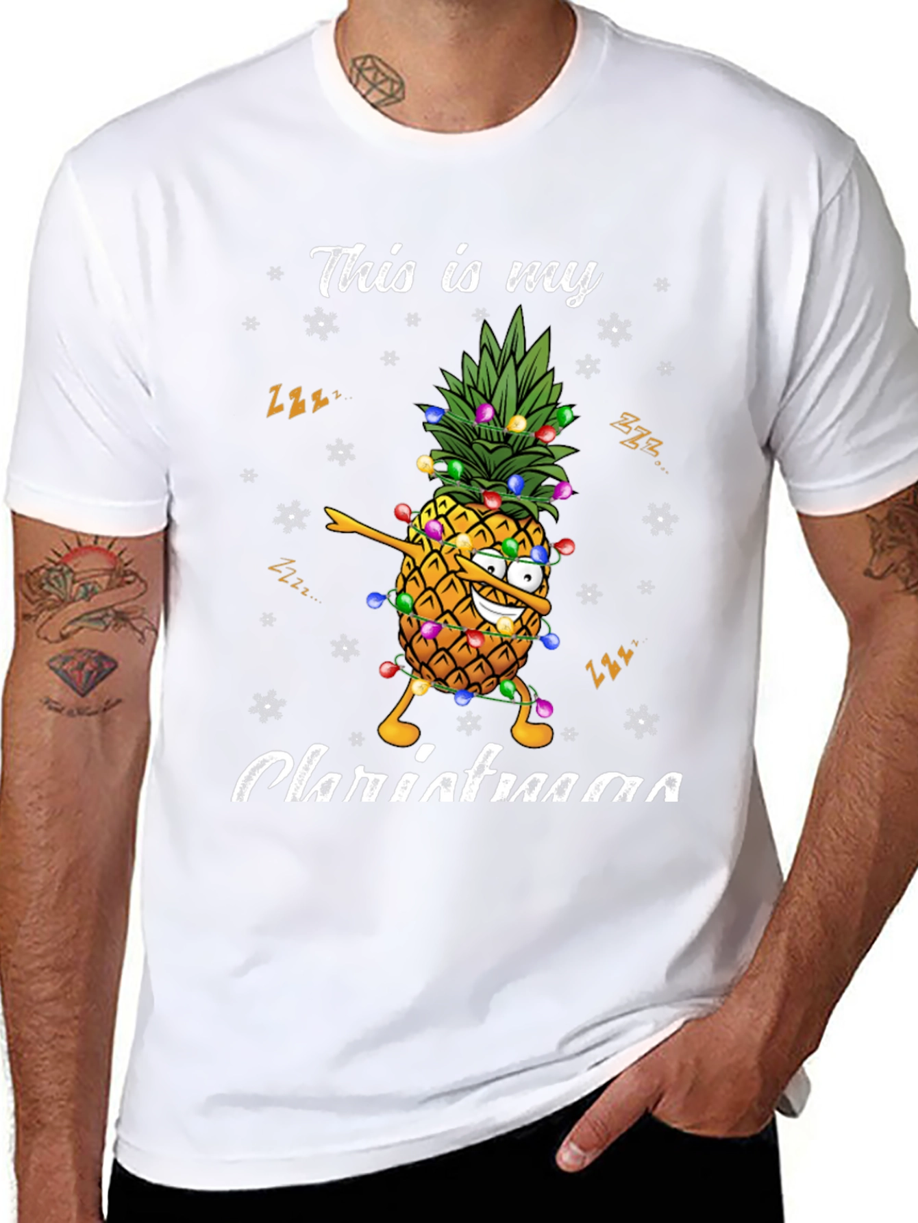 Christmas Pineapple Graphic Tee - Holiday Fun!