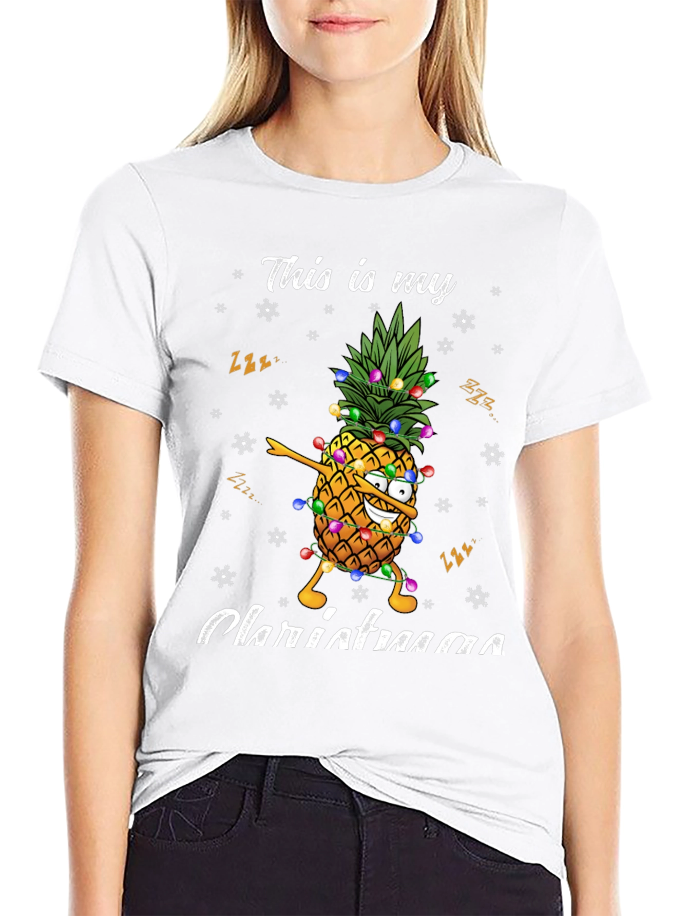 Christmas Pineapple Graphic Tee - Holiday Fun!
