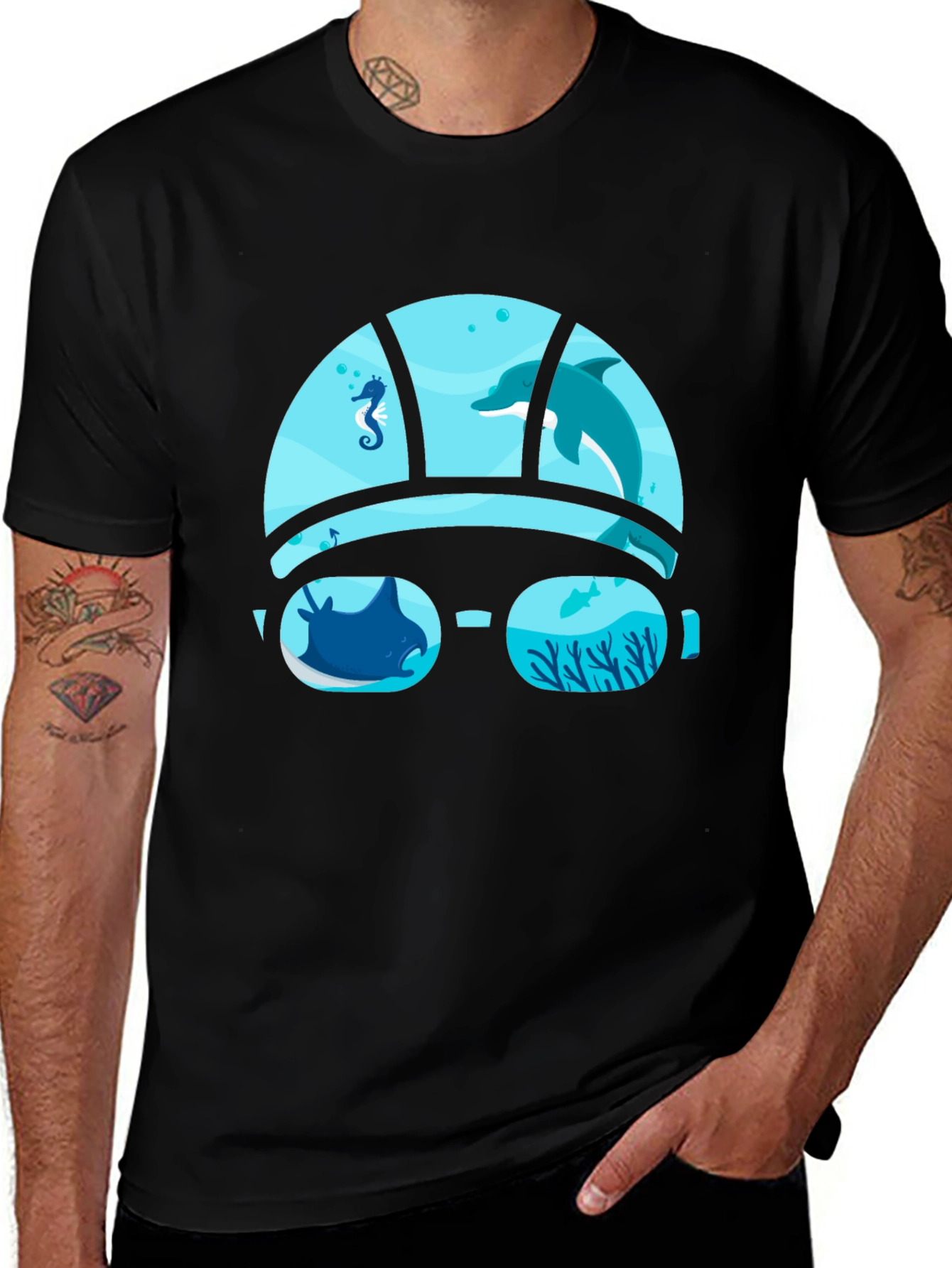 Ocean Dreams Graphic Tee - Dive into Style!