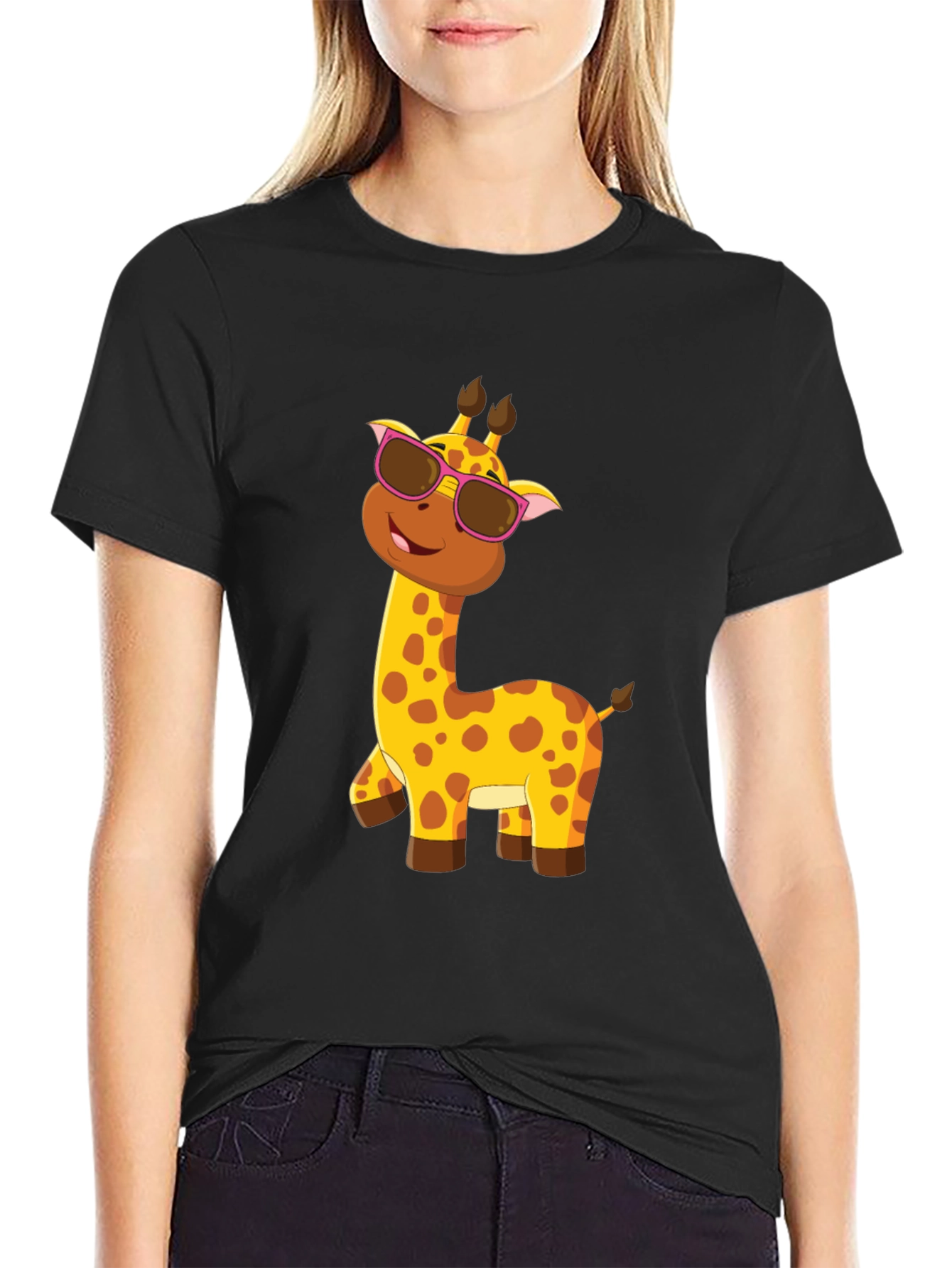 Cool Giraffe Tee: Fun Cartoon Animal Graphic T-Shirt