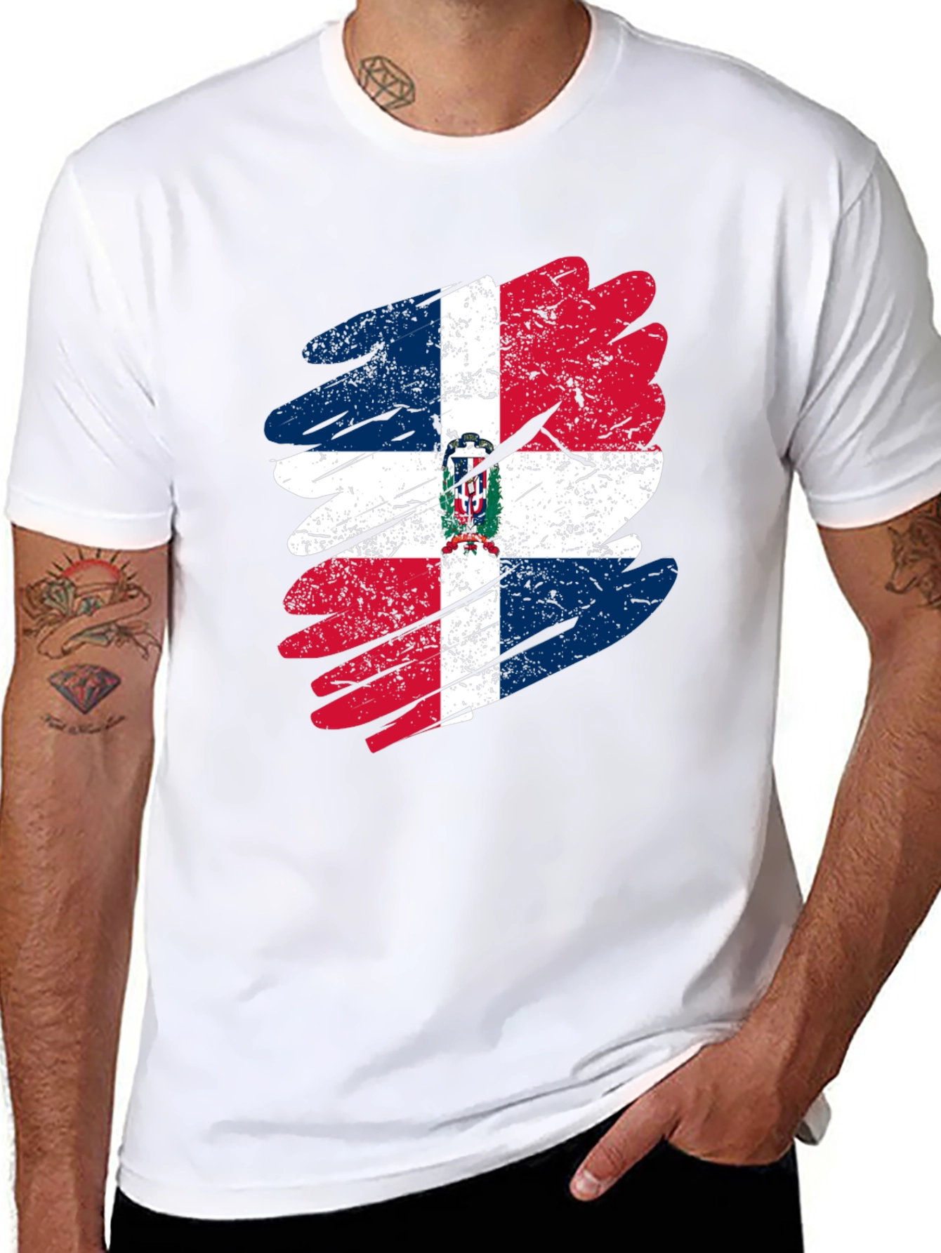 Dominican Republic Flag T-Shirt - Distressed Graphic Tee