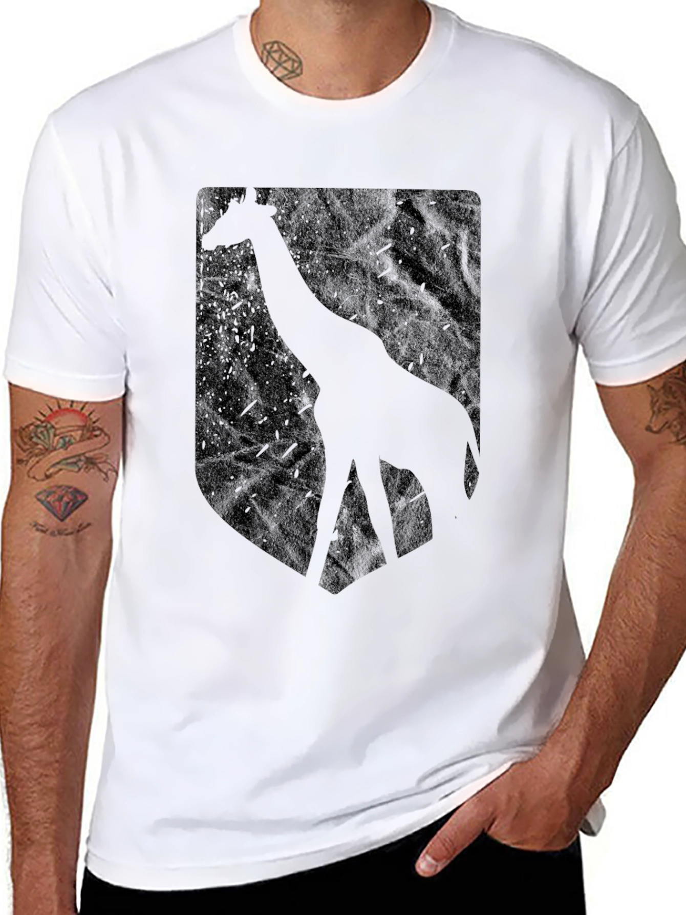 Giraffe Silhouette Graphic Tee - Black T-Shirt