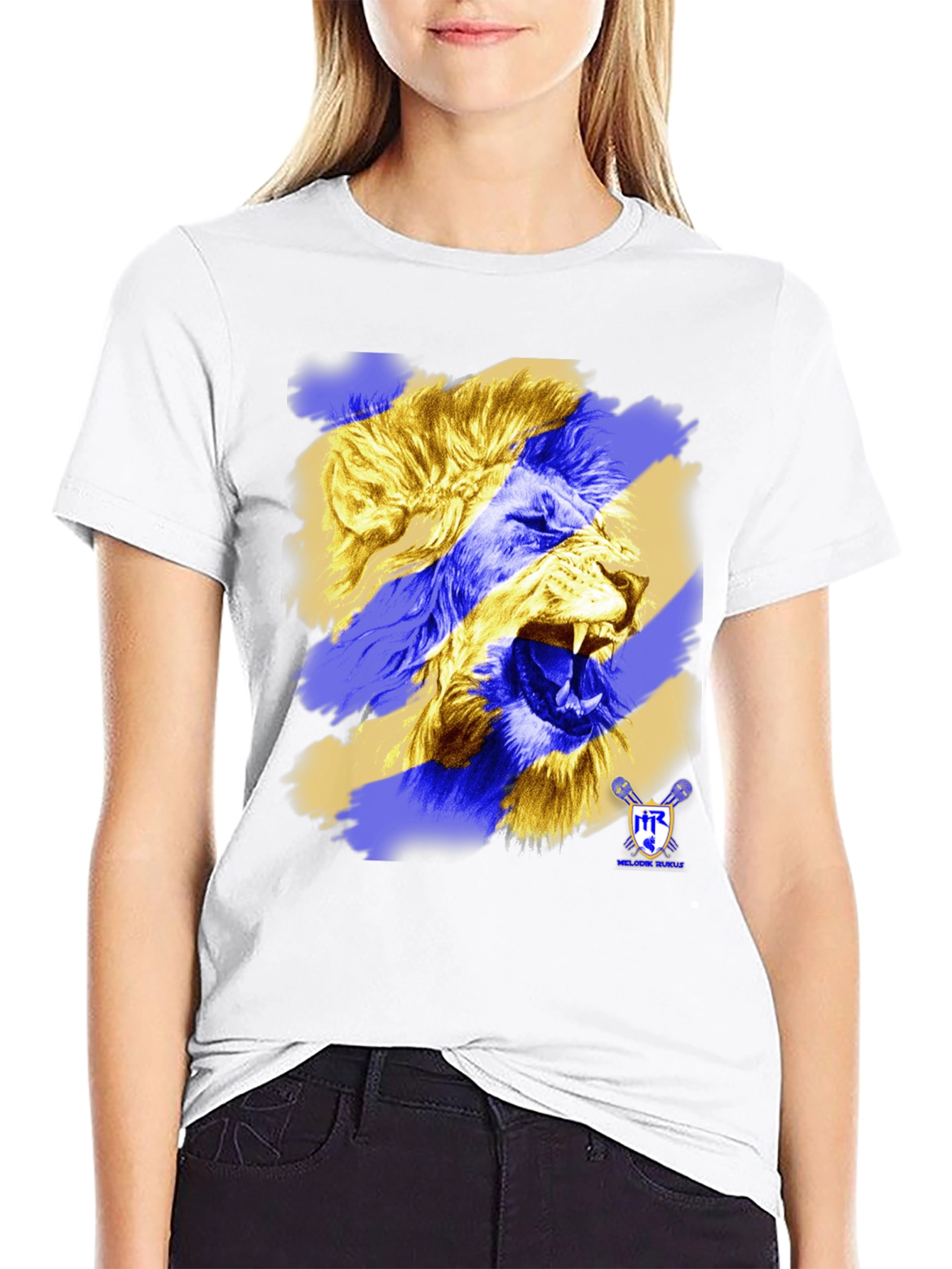 Lion Graphic Print T-Shirt - Bold Design