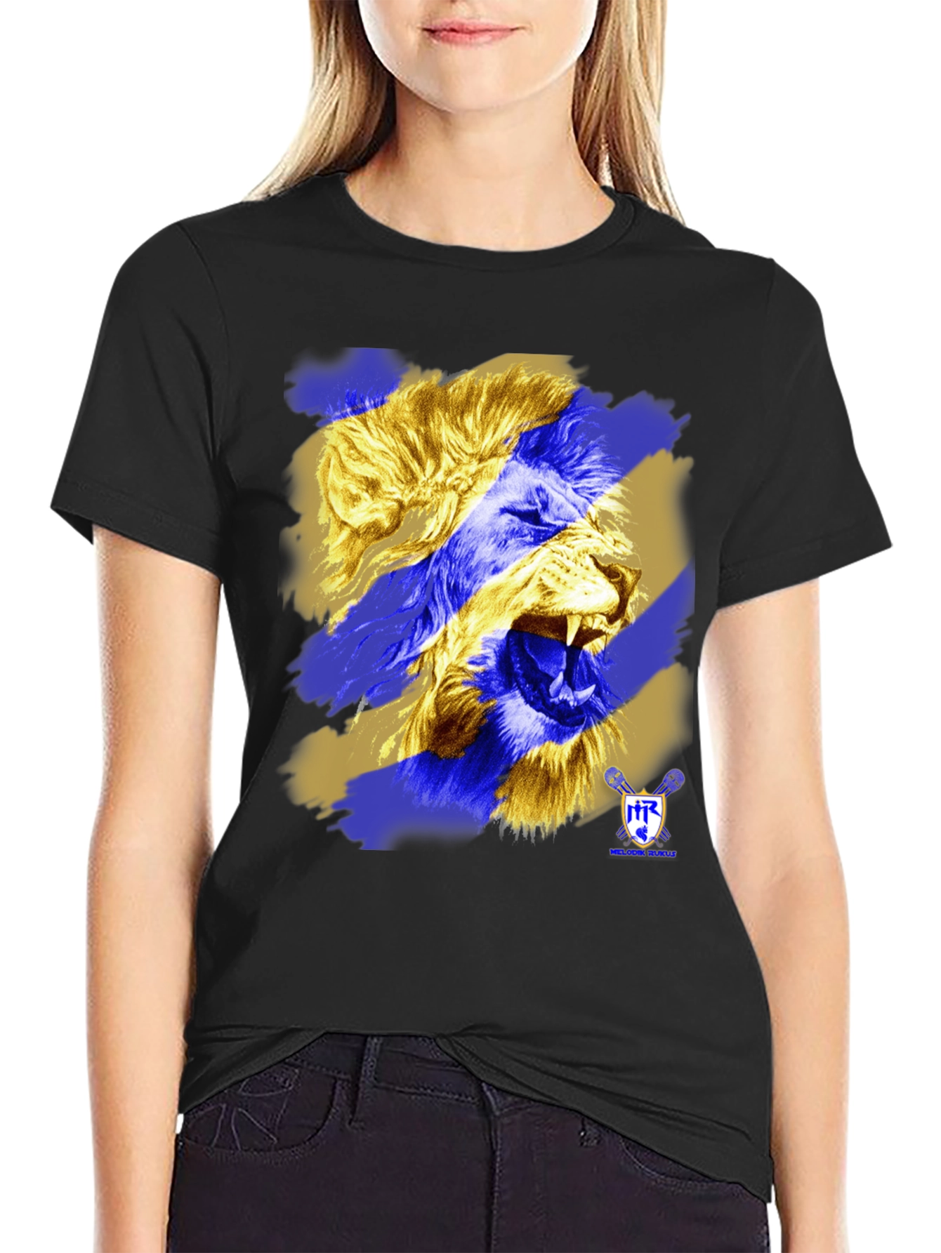 Lion Graphic Print T-Shirt - Bold Design