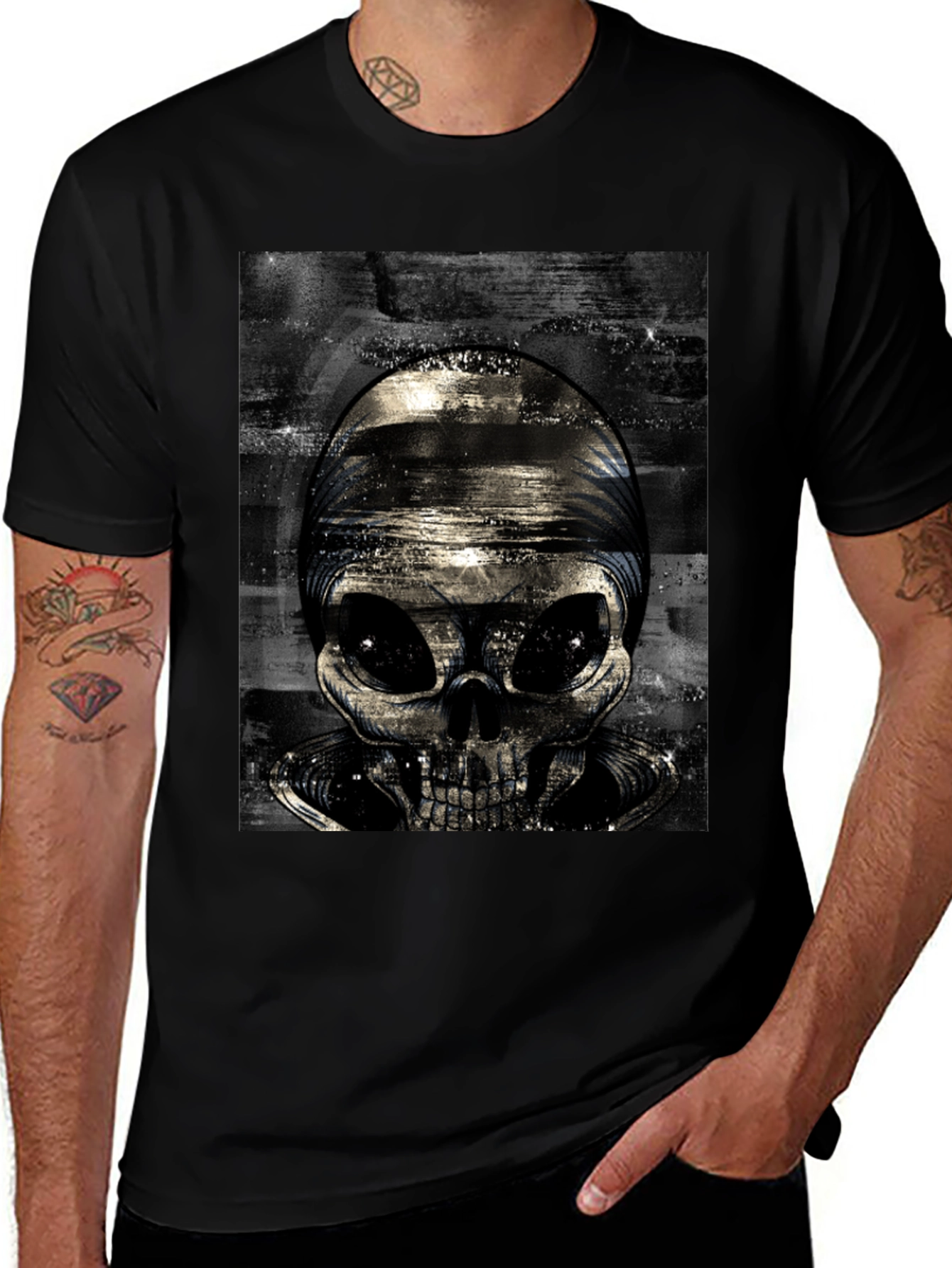 Alien Skull Graphic T-Shirt - Black