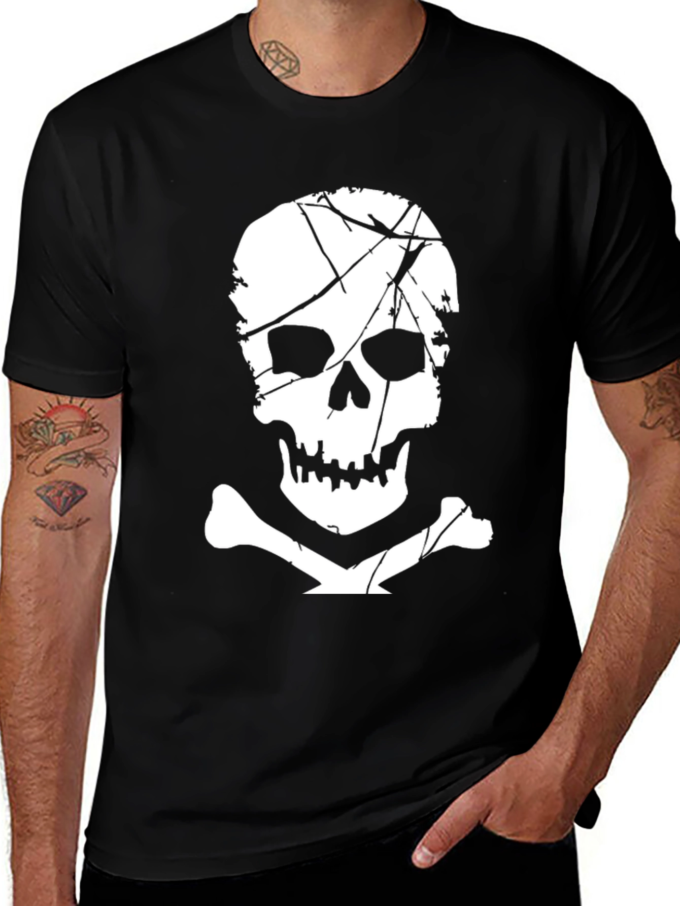 Skull & Crossbones Graphic T-Shirt - Black