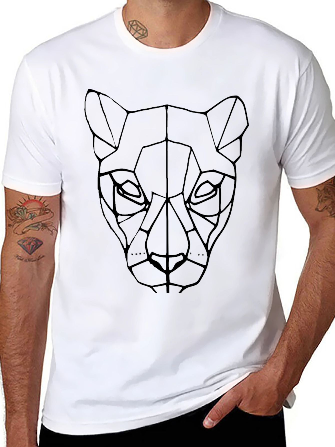Geometric Panther Graphic T-Shirt - Stylish Black Tee