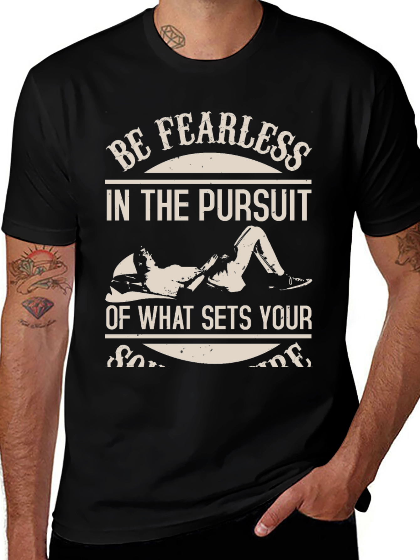 Fearless Pursuit Graphic T-Shirt - Black