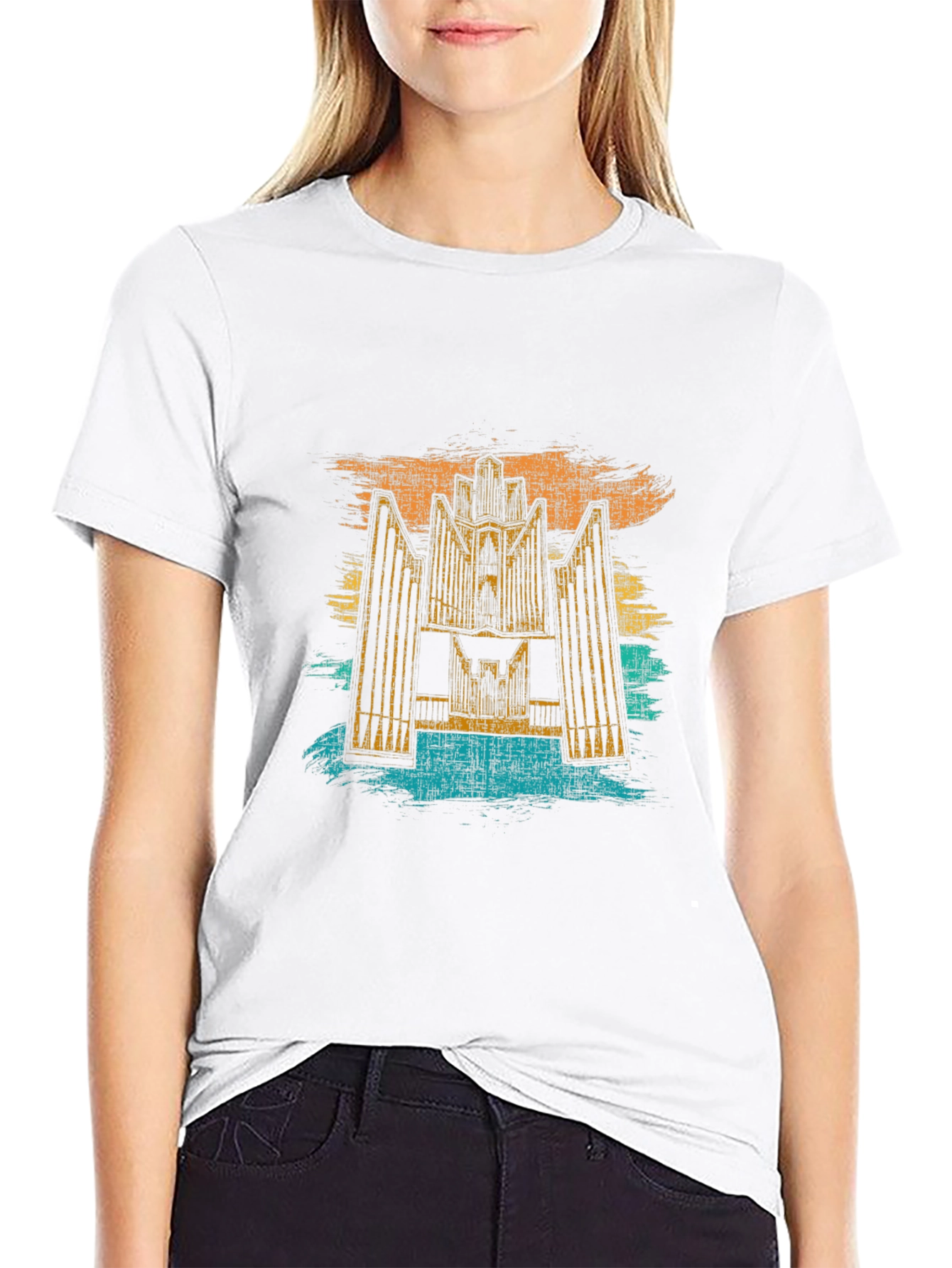 Retro Hallgrímskirkja T-Shirt - Reykjavik Iceland Church Tee
