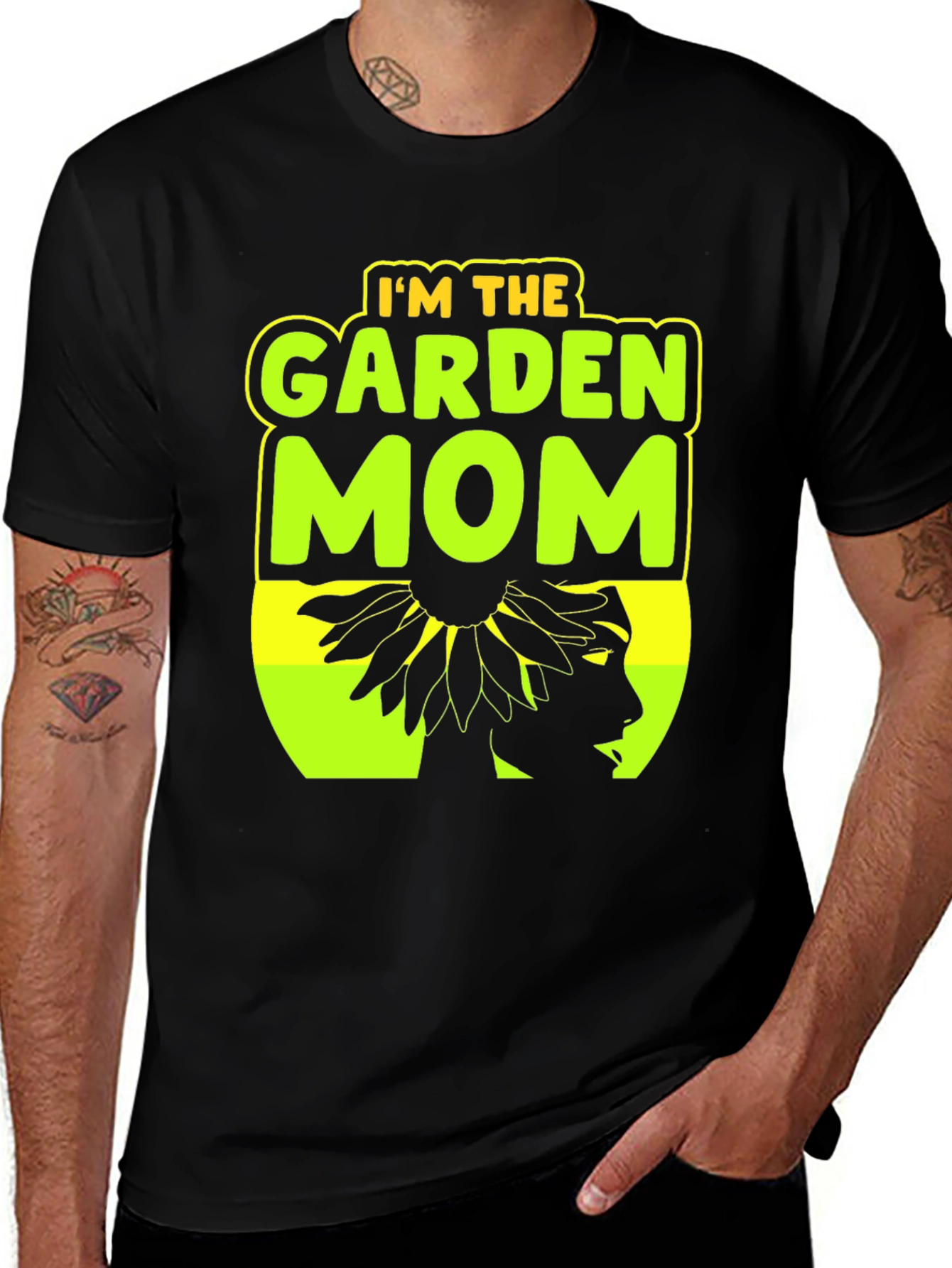 Im the Garden Mom Graphic T-Shirt