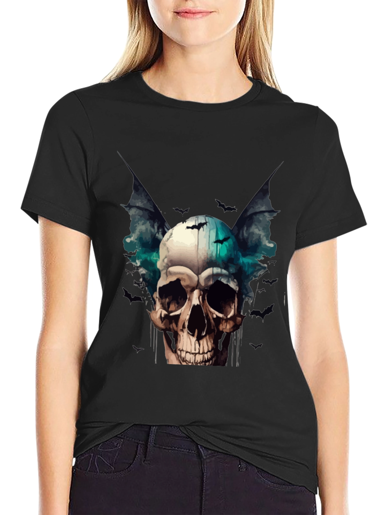 Skull & Bats Graphic Tee - Gothic Style T-Shirt