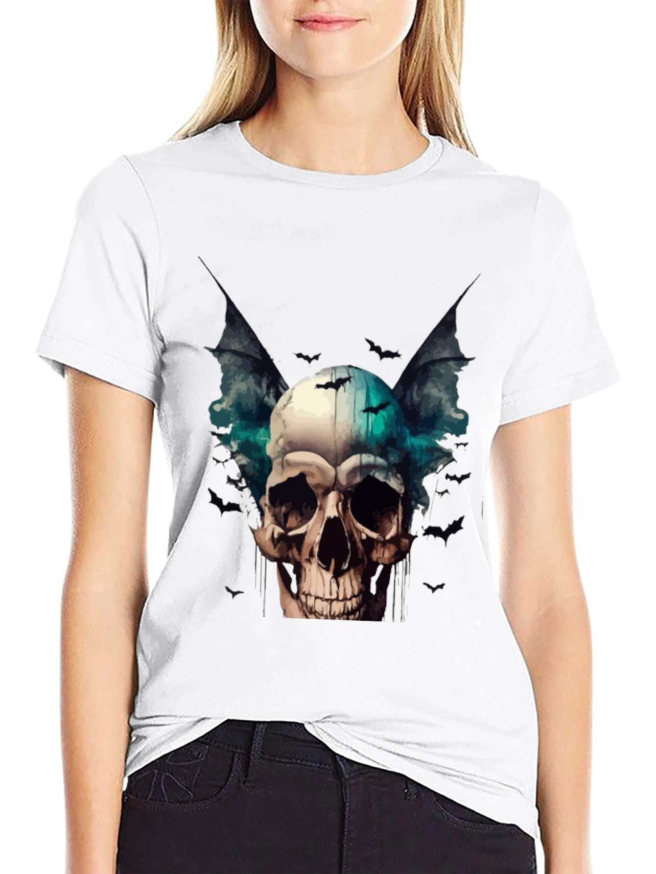 Skull & Bats Graphic Tee - Gothic Style T-Shirt