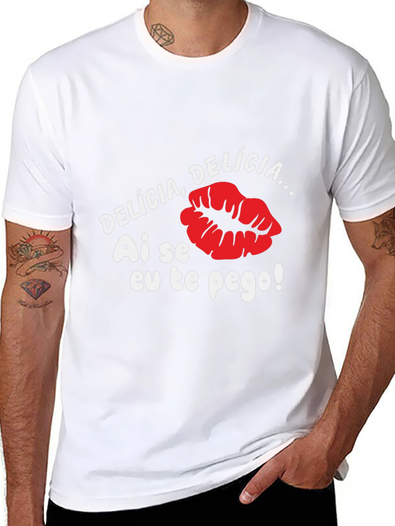 Delicia Lips Black T-Shirt