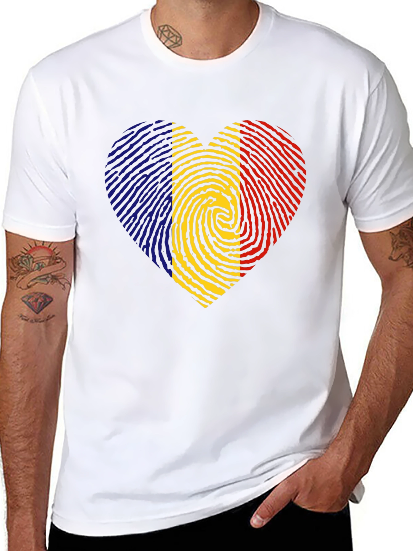Romania Flag Fingerprint Heart Black T-Shirt