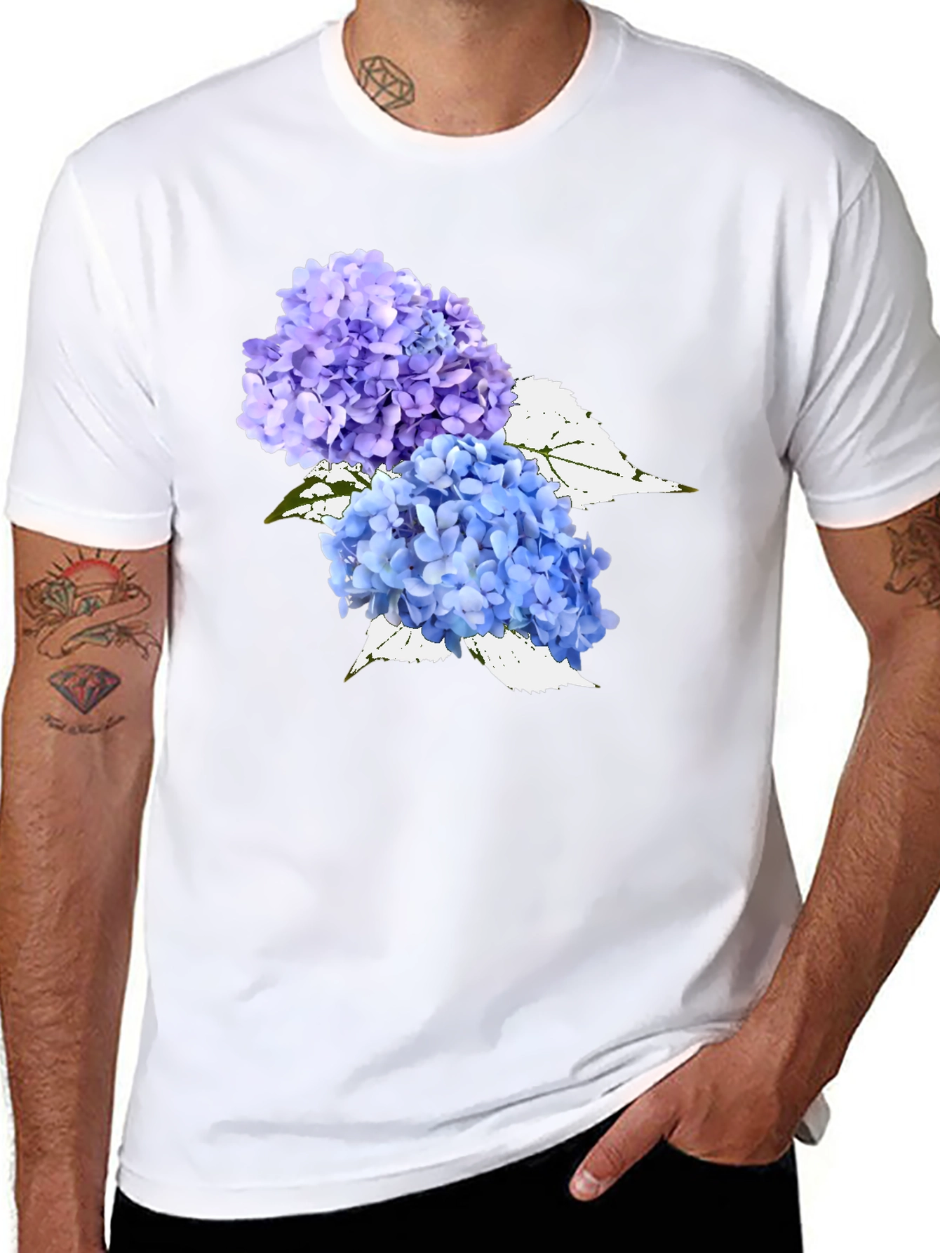 Floral Hydrangea Graphic Tee - Black
