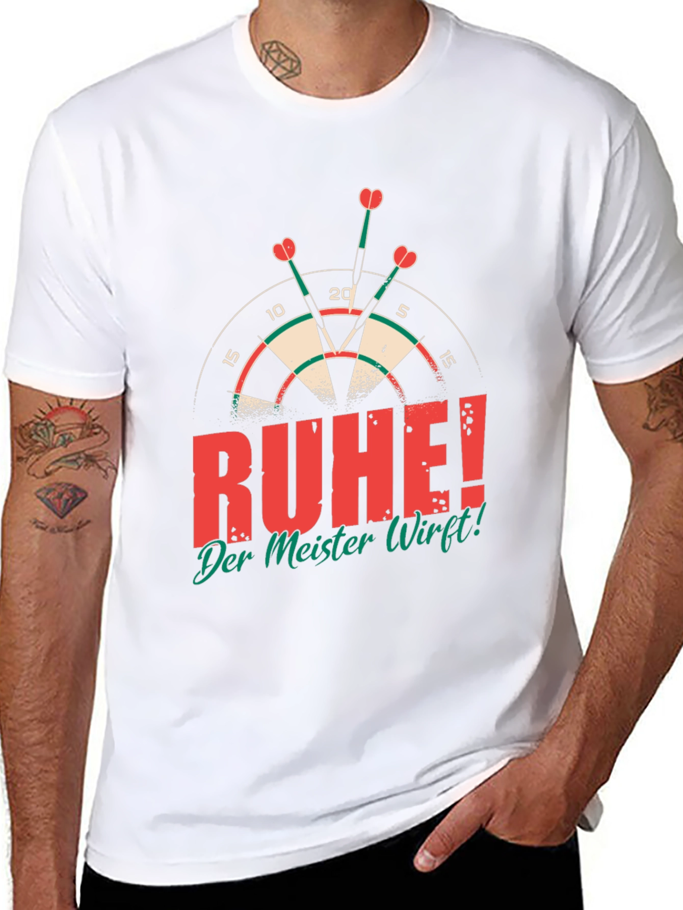 Darts Champion T-Shirt - Ruhe! Der Meister Wirft!