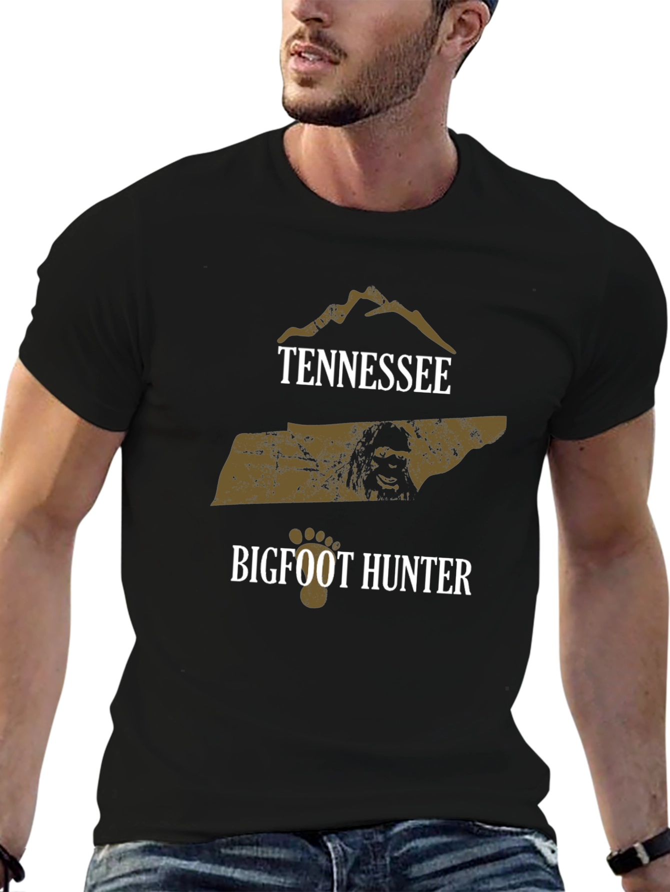 Tennessee Bigfoot Hunter Graphic T-Shirt
