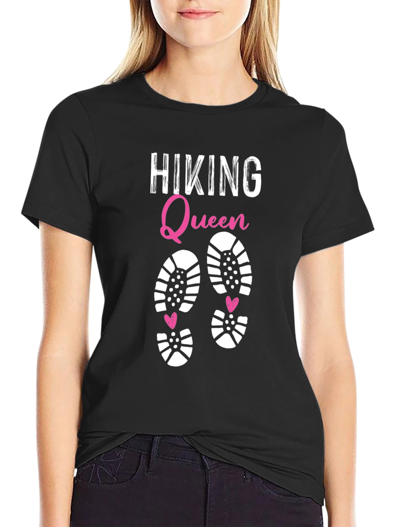 Hiking Queen Graphic Tee - Black