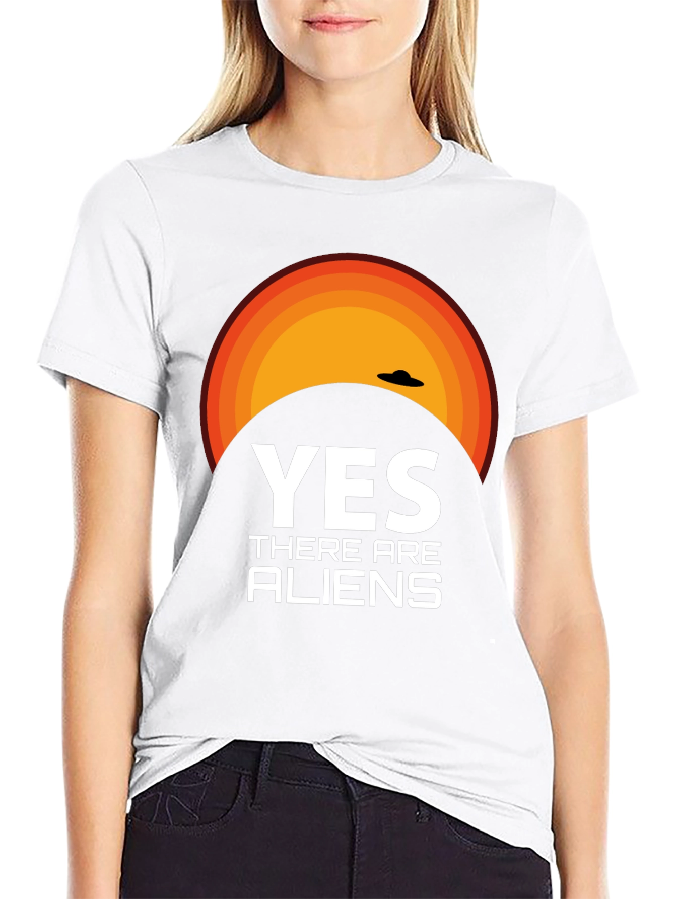 Yes There Are Aliens Graphic T-Shirt