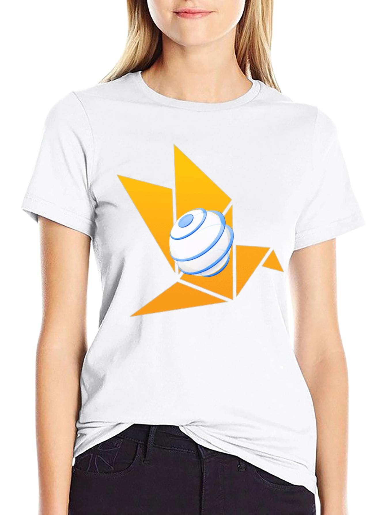 Geometric Bird Tee: Modern & Stylish