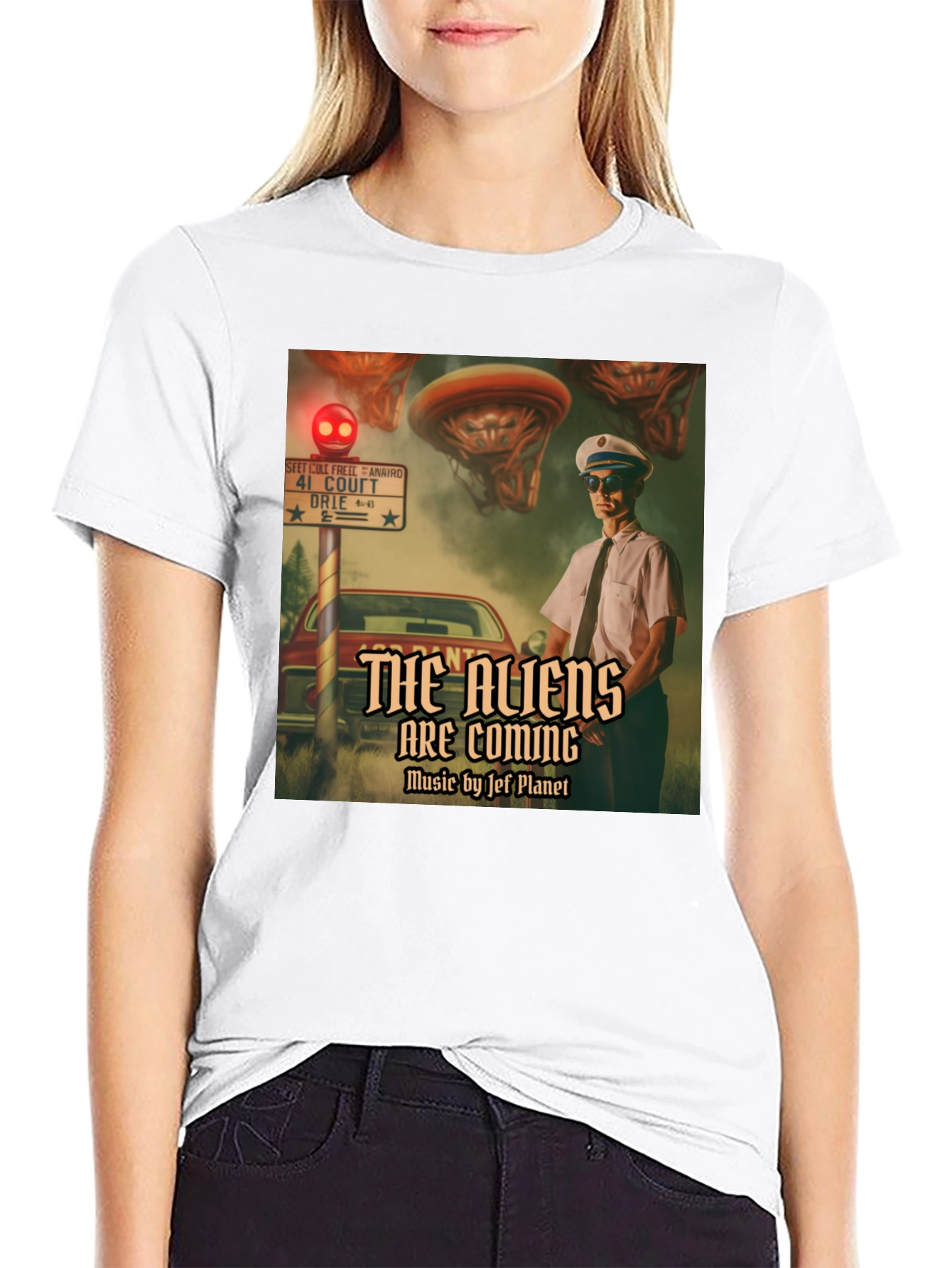 The Aliens Are Coming T-Shirt - Retro Sci-Fi Design