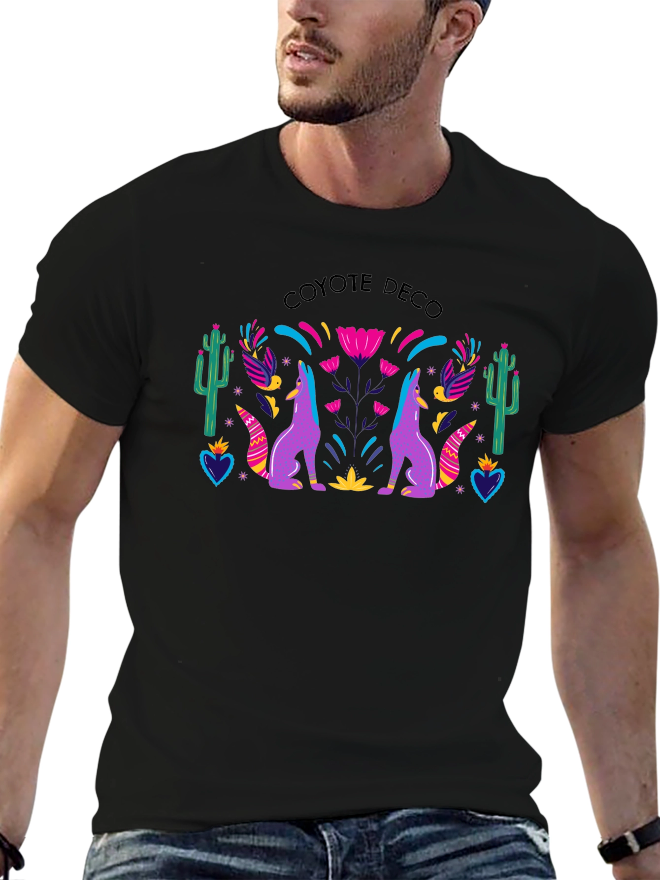 Coyote Deco Graphic Tee - Stylish Black T-Shirt